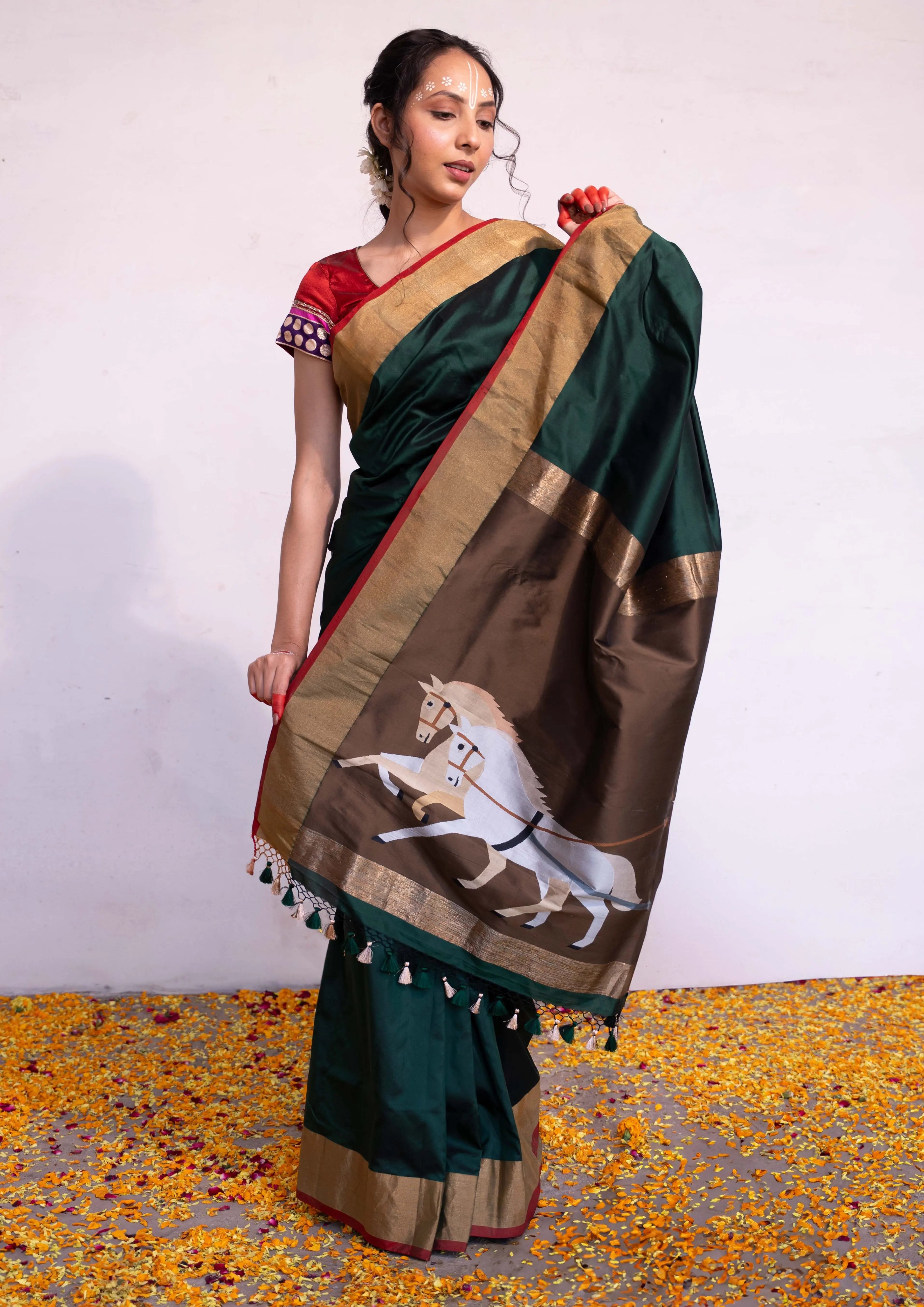 ‘Keshavi’ Dark Green Kadhua Pure Katan Silk Banarasi Handloom Saree House Of Banaras
