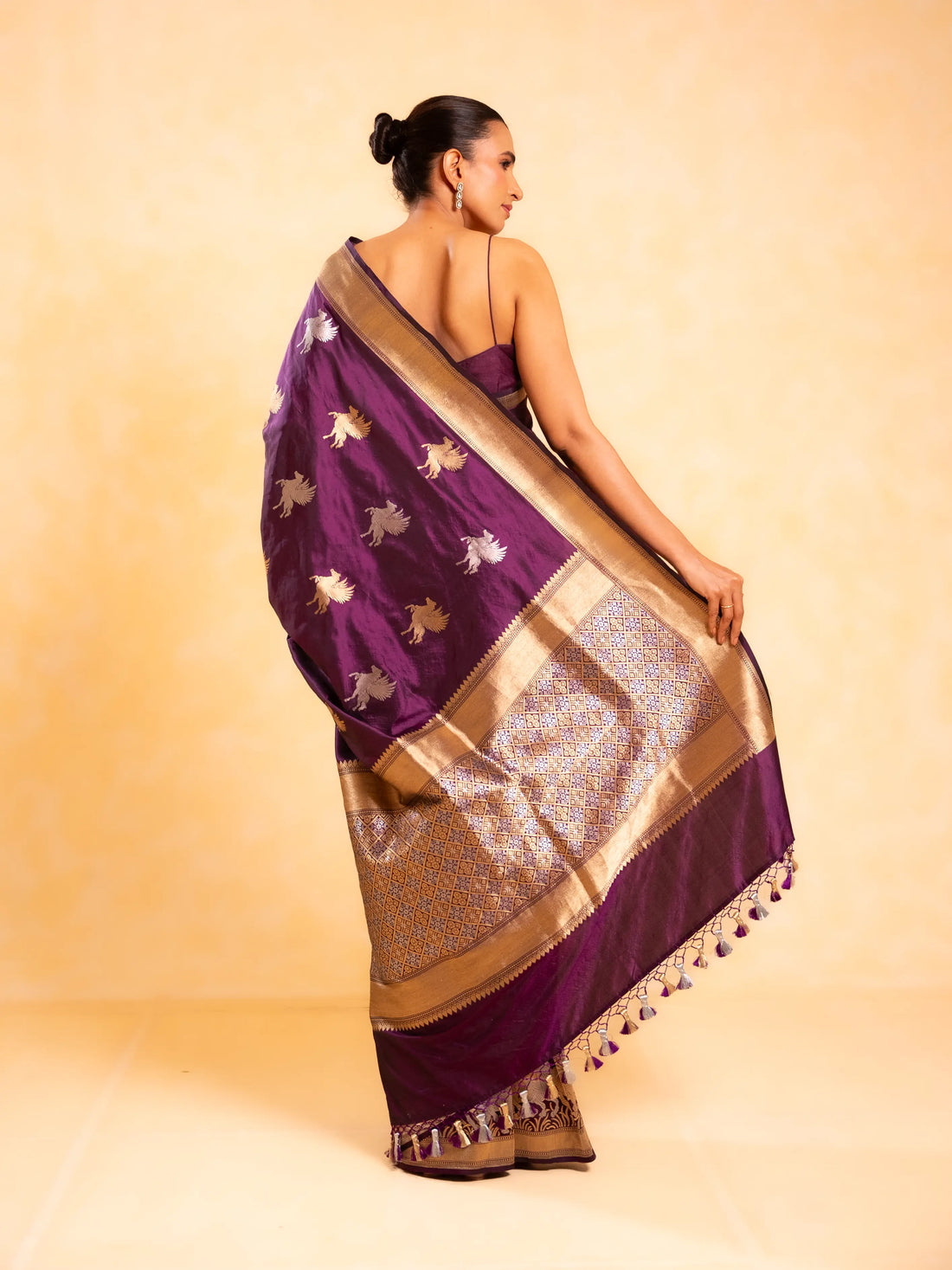 Kshitija - The Purple Majesty House Of Banaras