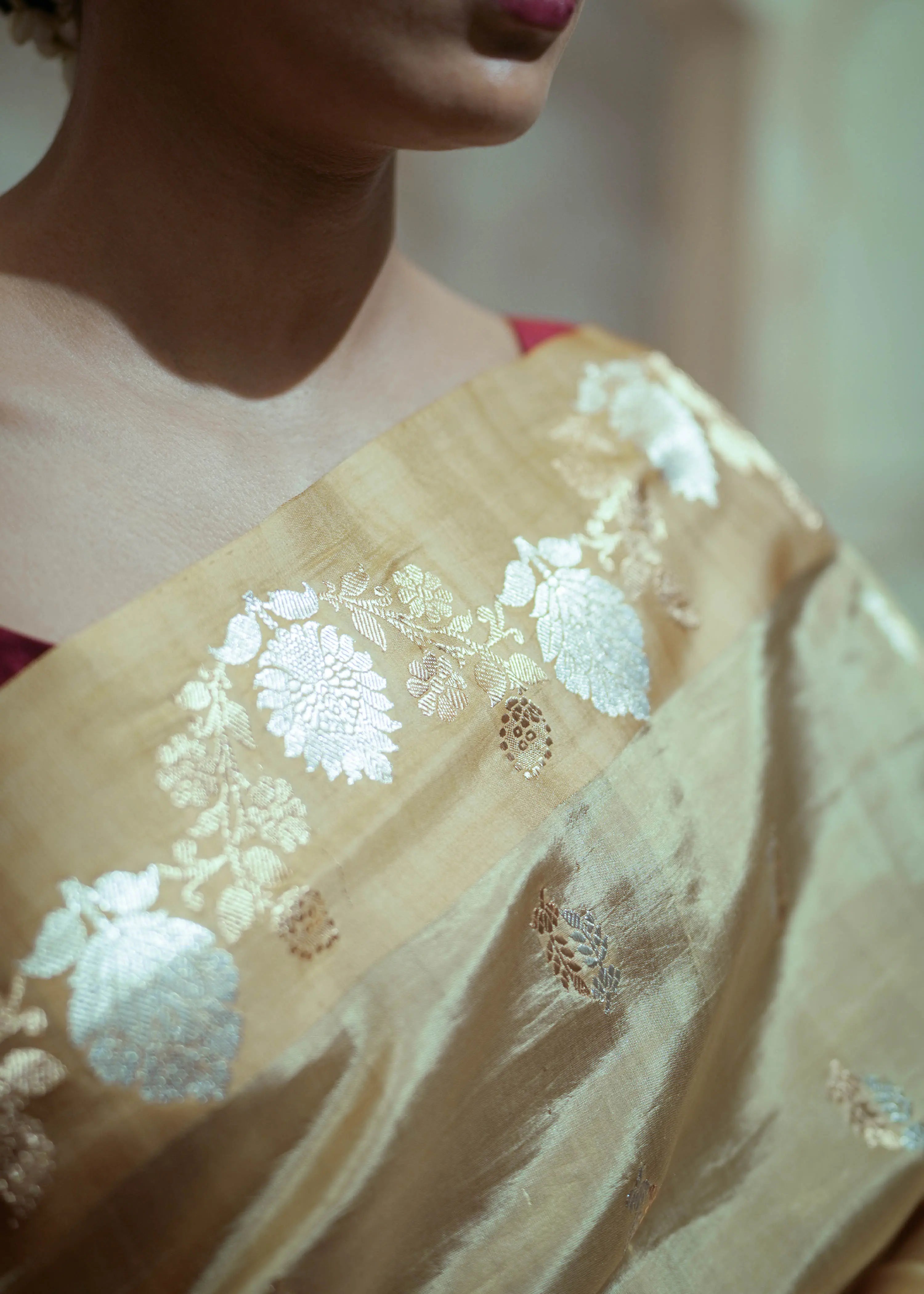 Sheen - The Golden Goddess House Of Banaras