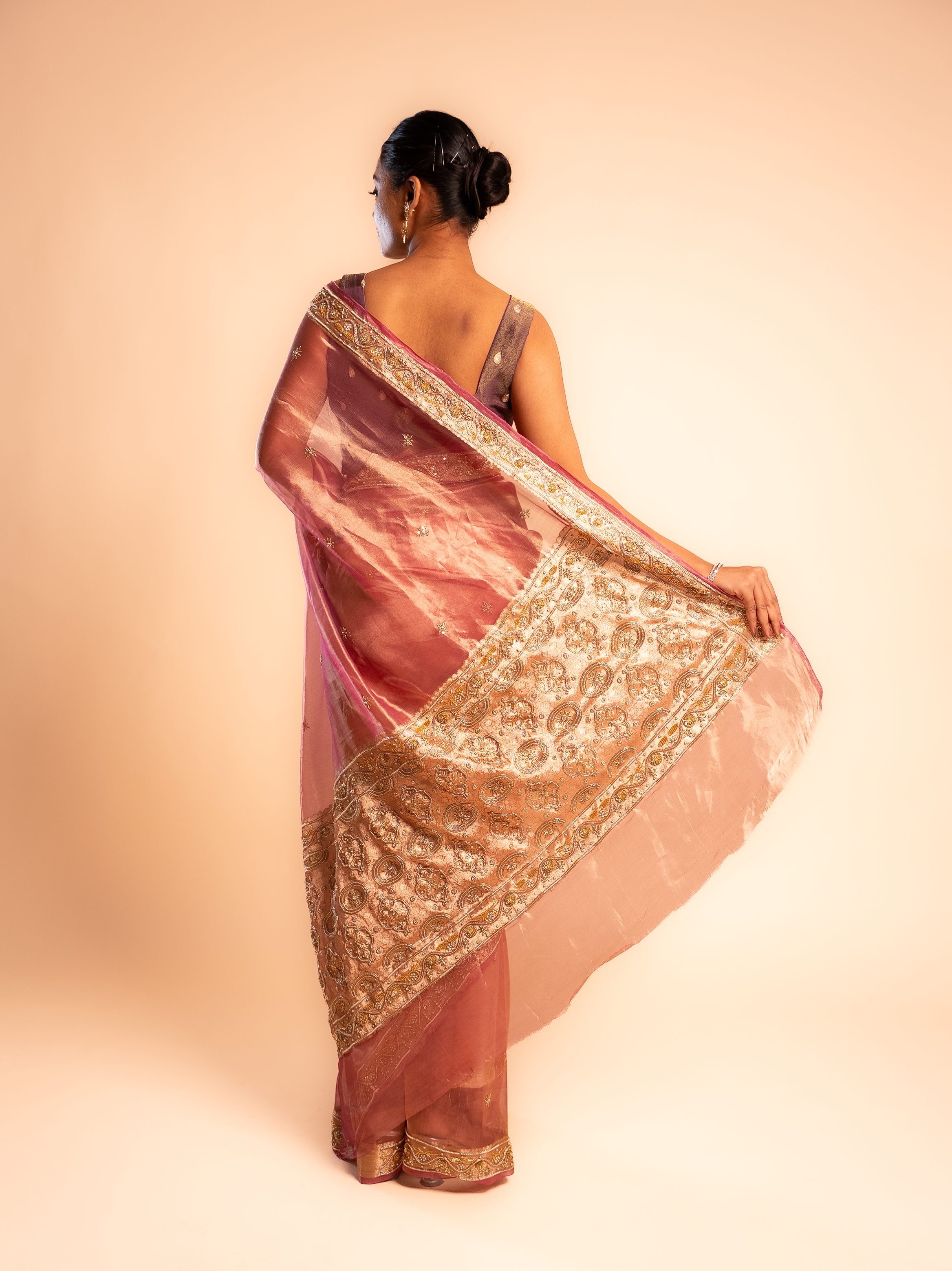 Madhuri – The Enchanting Elegance