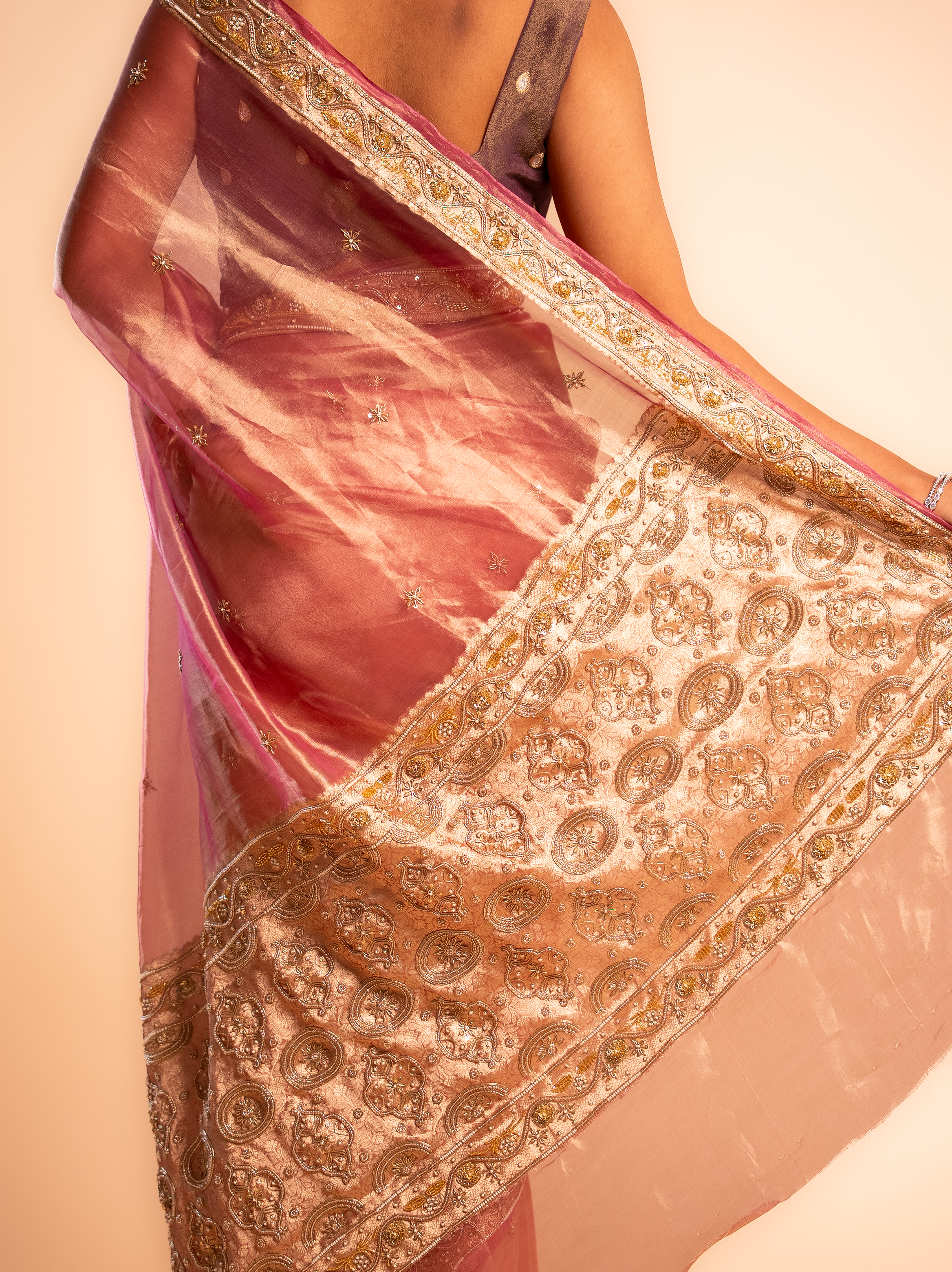 Madhuri – The Enchanting Elegance