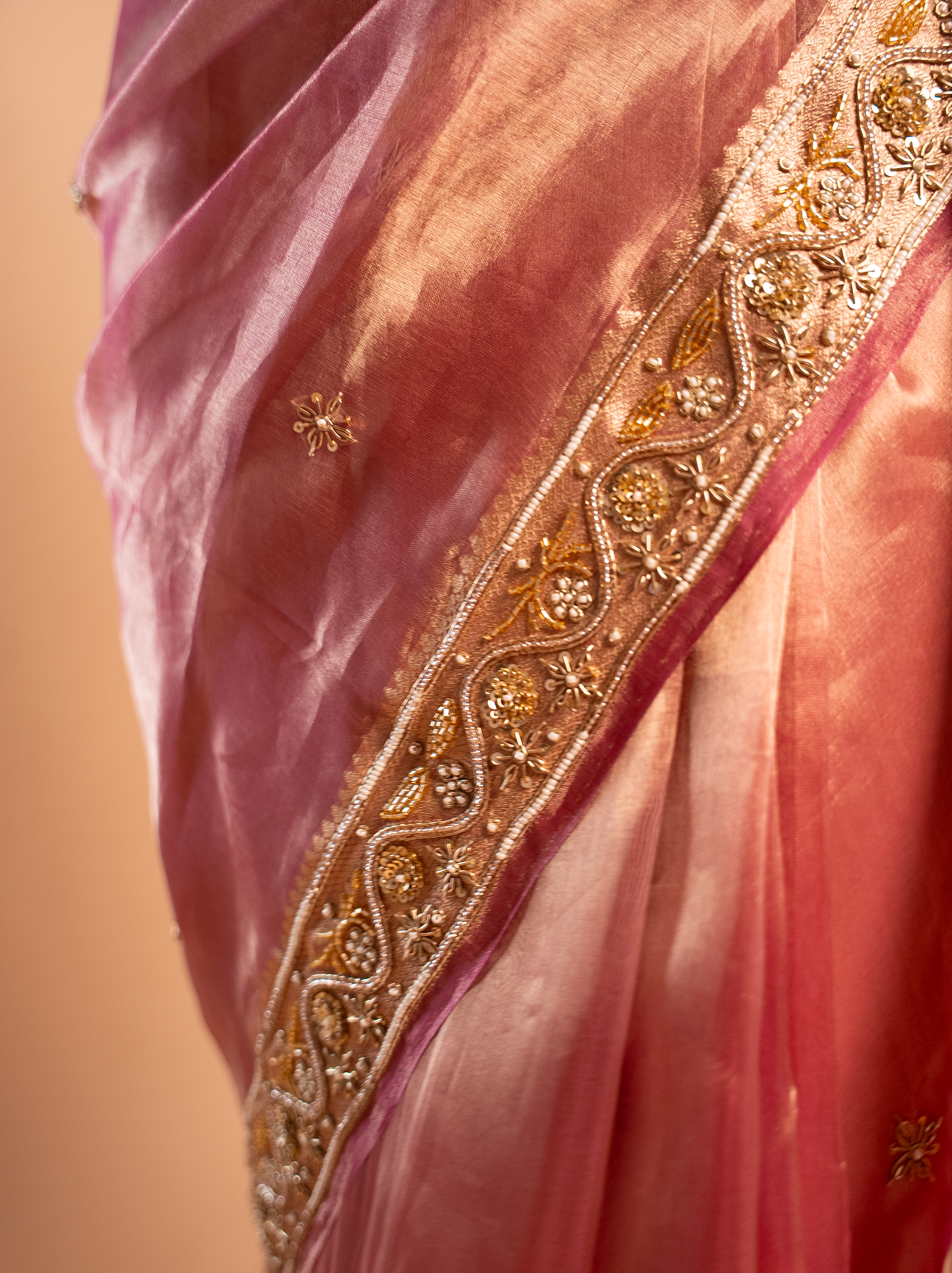 Madhuri – The Enchanting Elegance