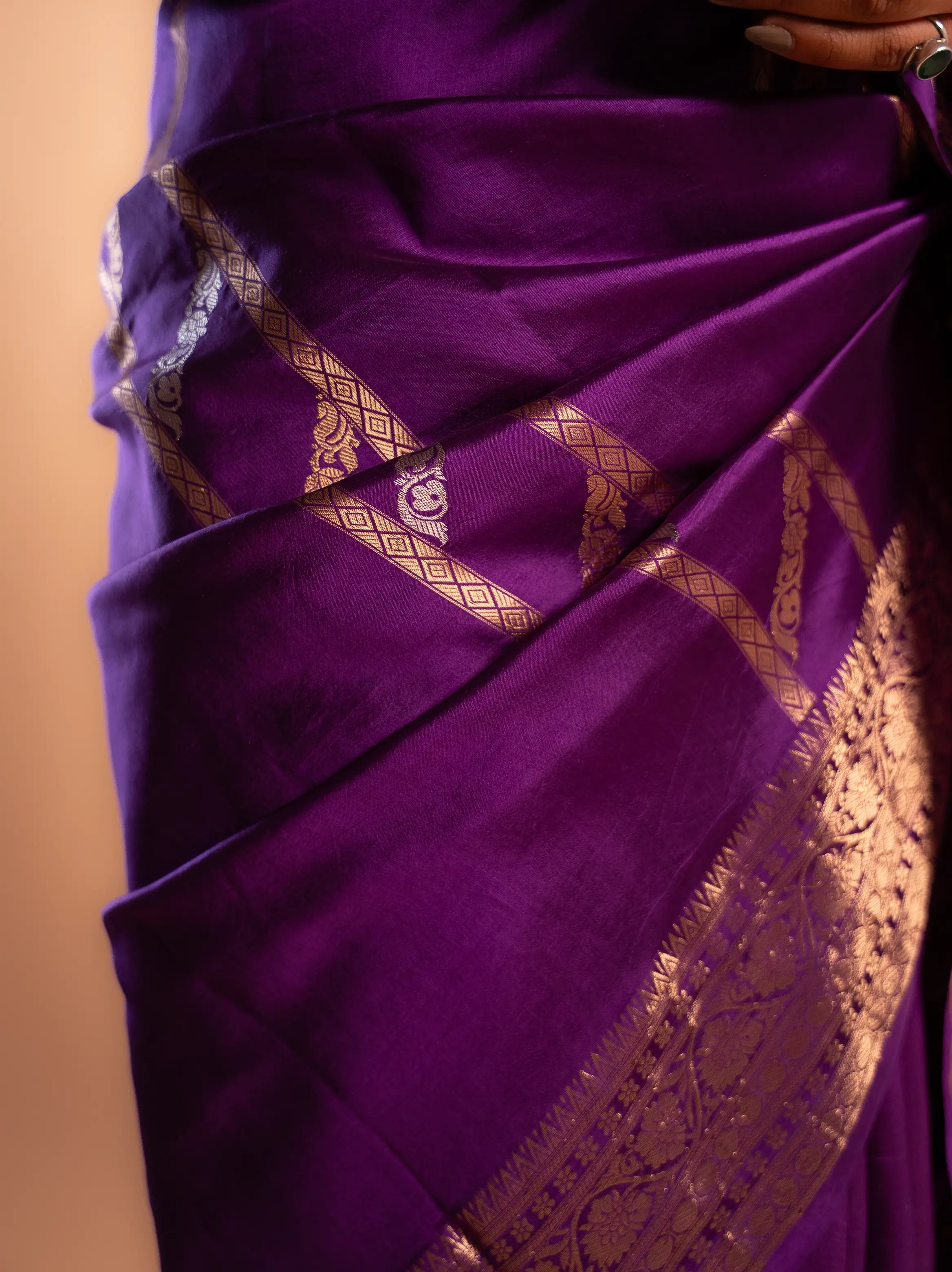 Surya Kiran – The Radiant Dawn House Of Banaras