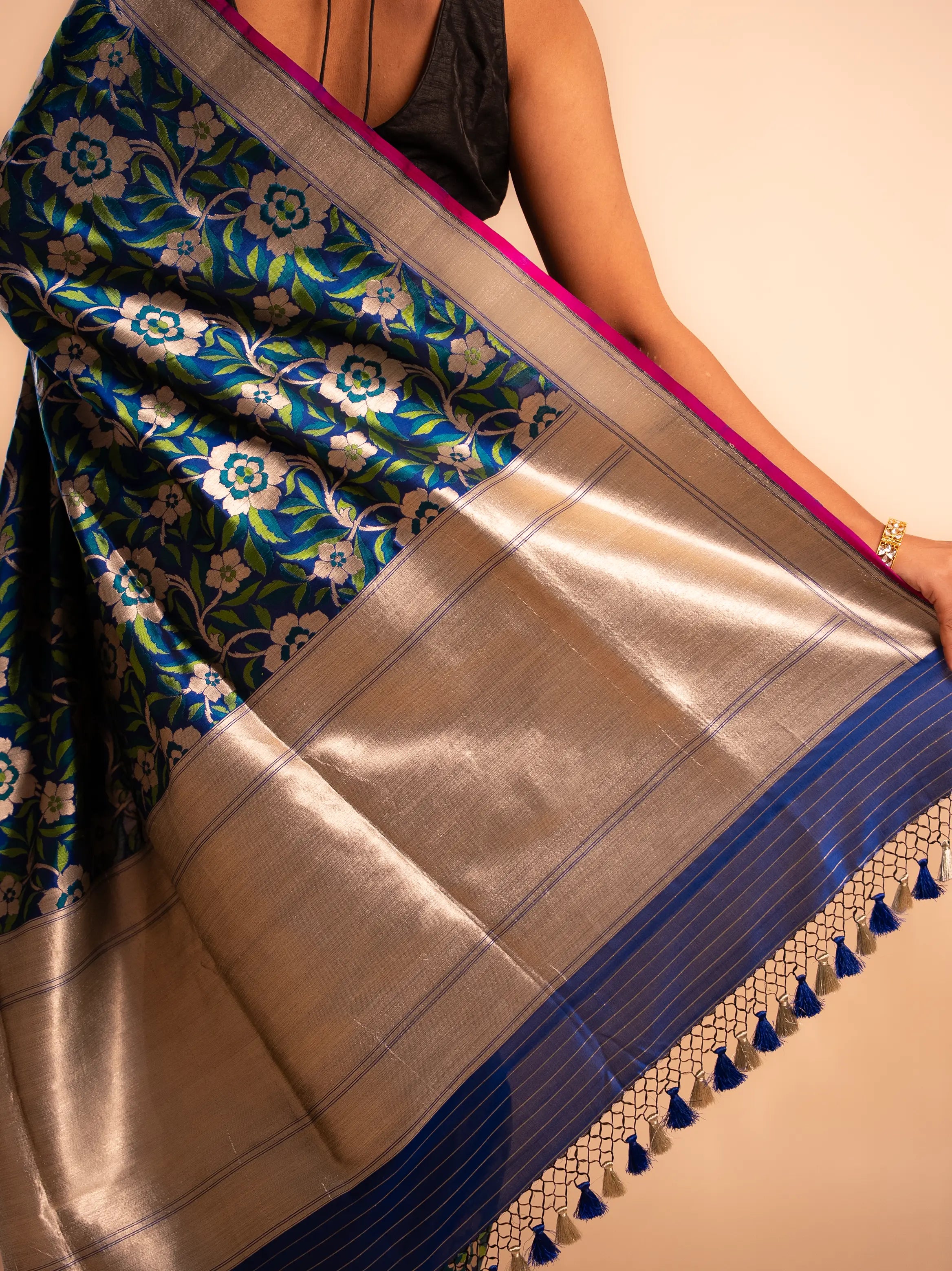 Aakanksha – The Radiant Allure House Of Banaras