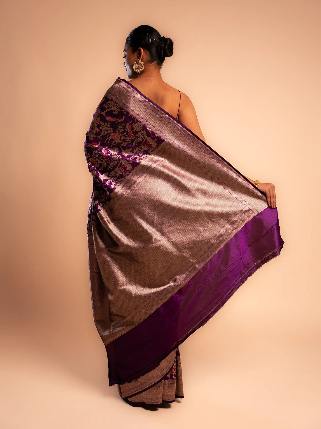 Amrapali – The Enchanting Allure House Of Banaras