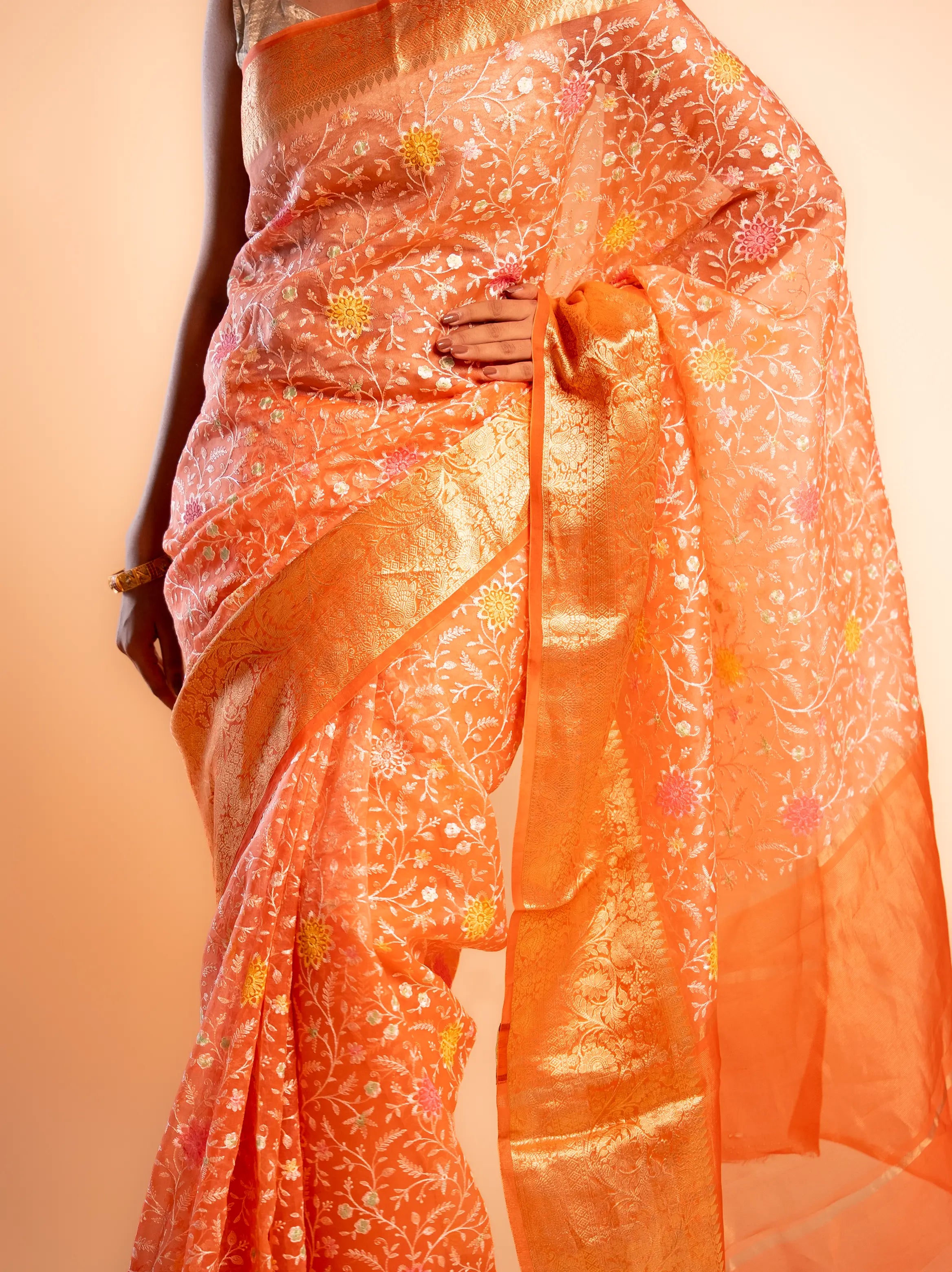 Aarohi – The Enchanting Luminance House Of Banaras