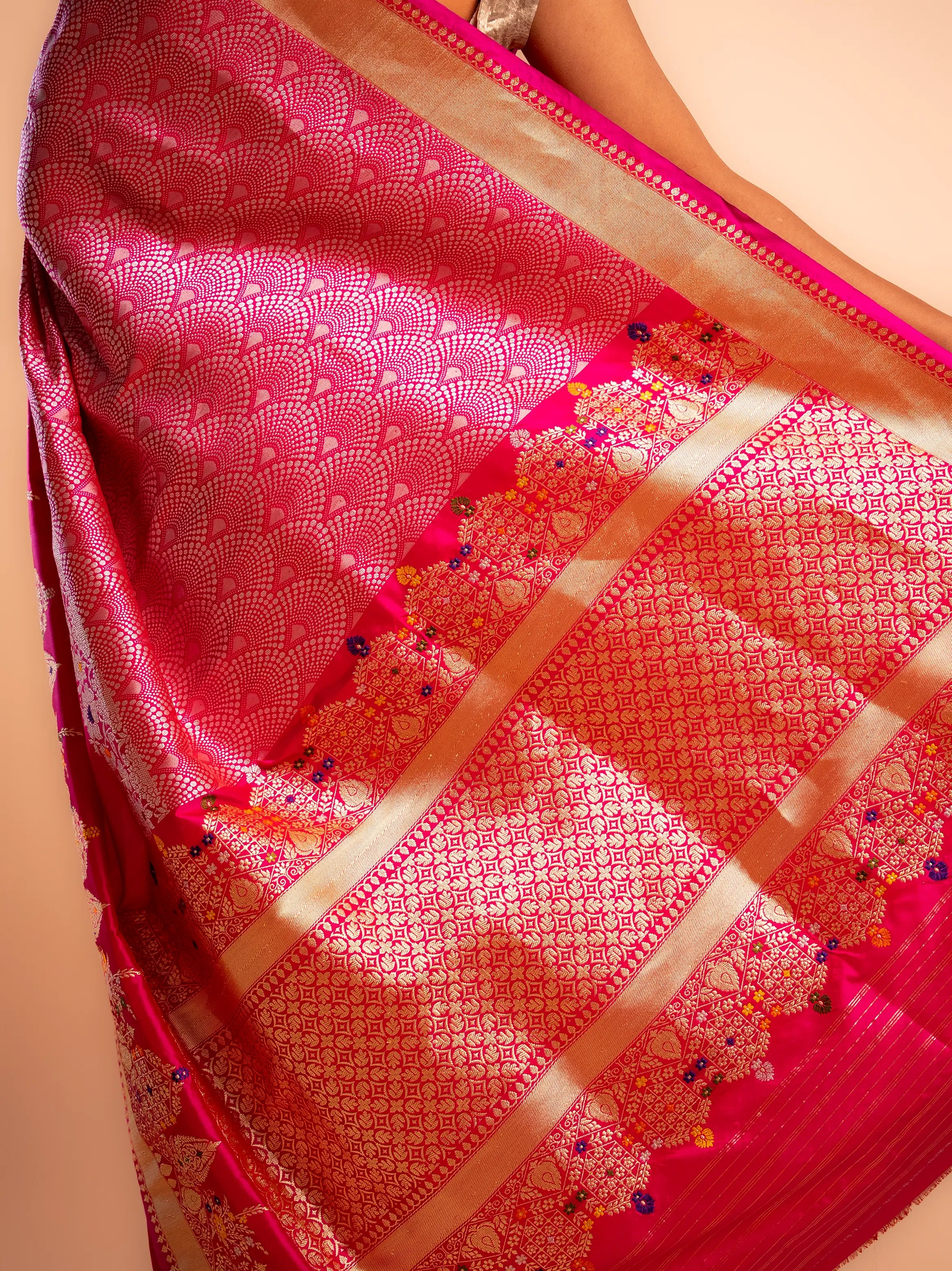 Aarya – The Radiant Blossom House Of Banaras