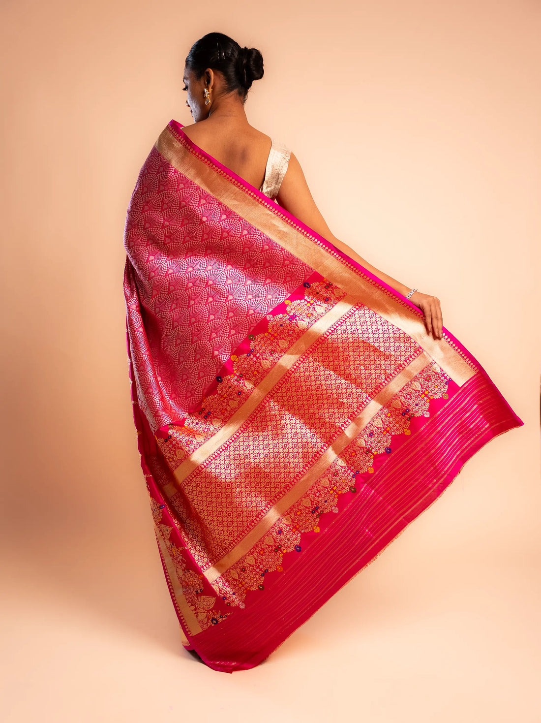 Aarya – The Radiant Blossom House Of Banaras