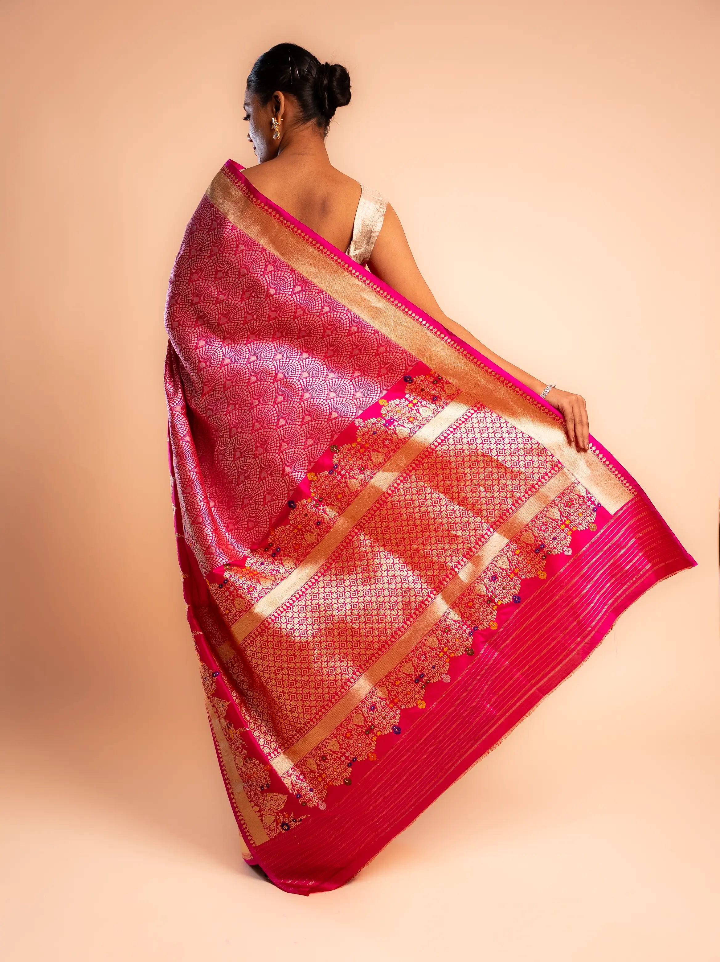 Aarya – The Radiant Blossom House Of Banaras