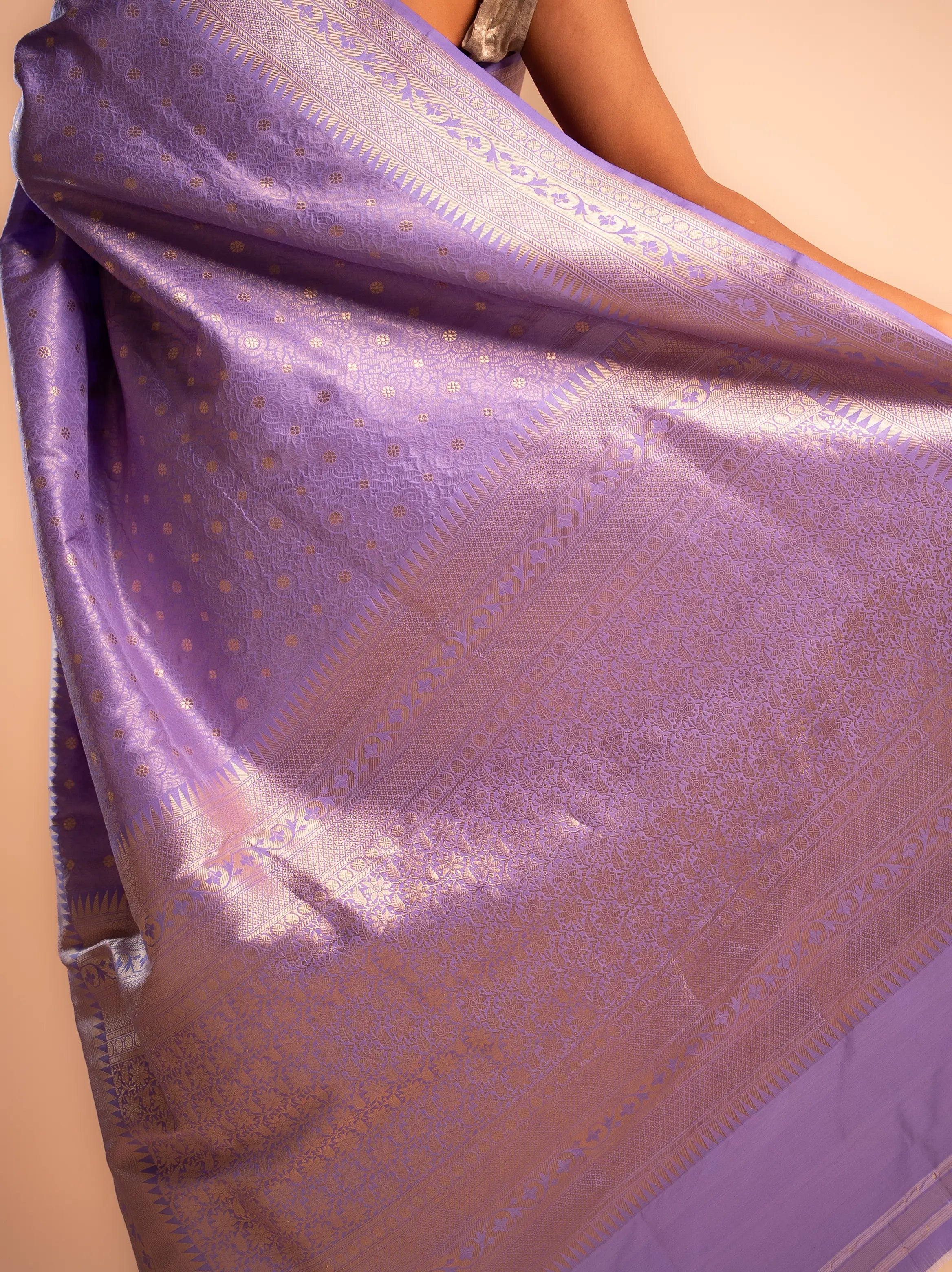 Nila Sundari – The Ethereal Elegance House Of Banaras