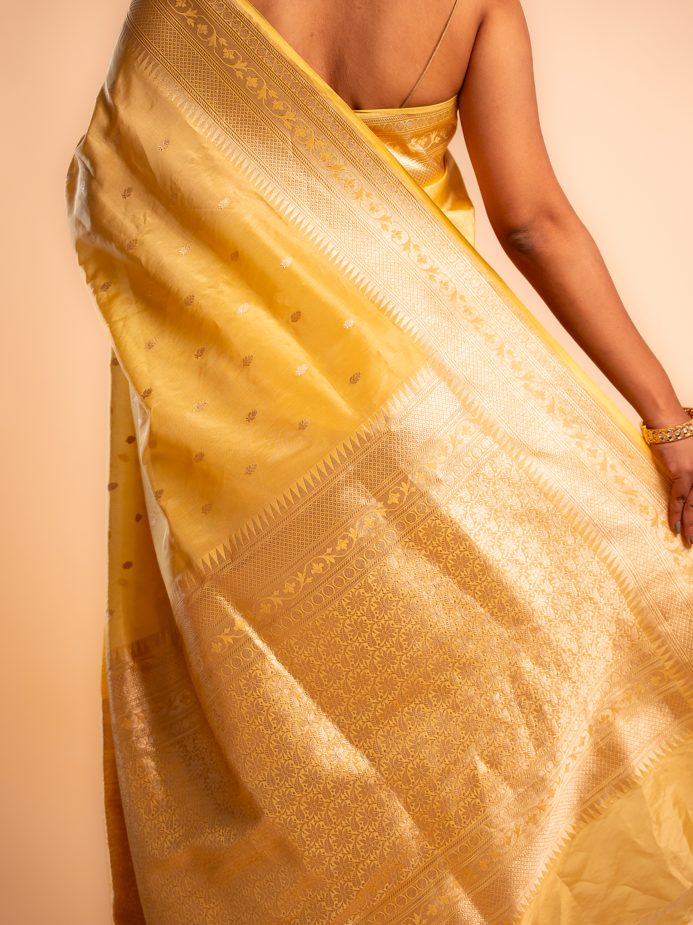 Navya – The Timeless Enchantress