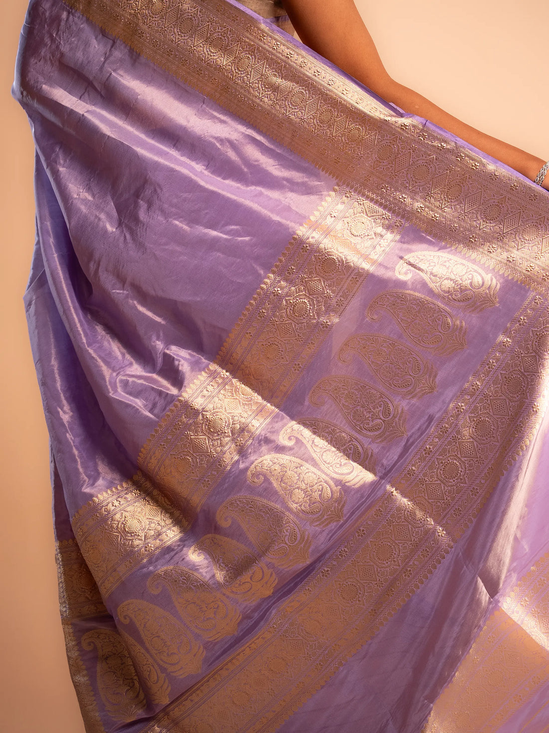 Vasudha – The Enchanting Allure House Of Banaras