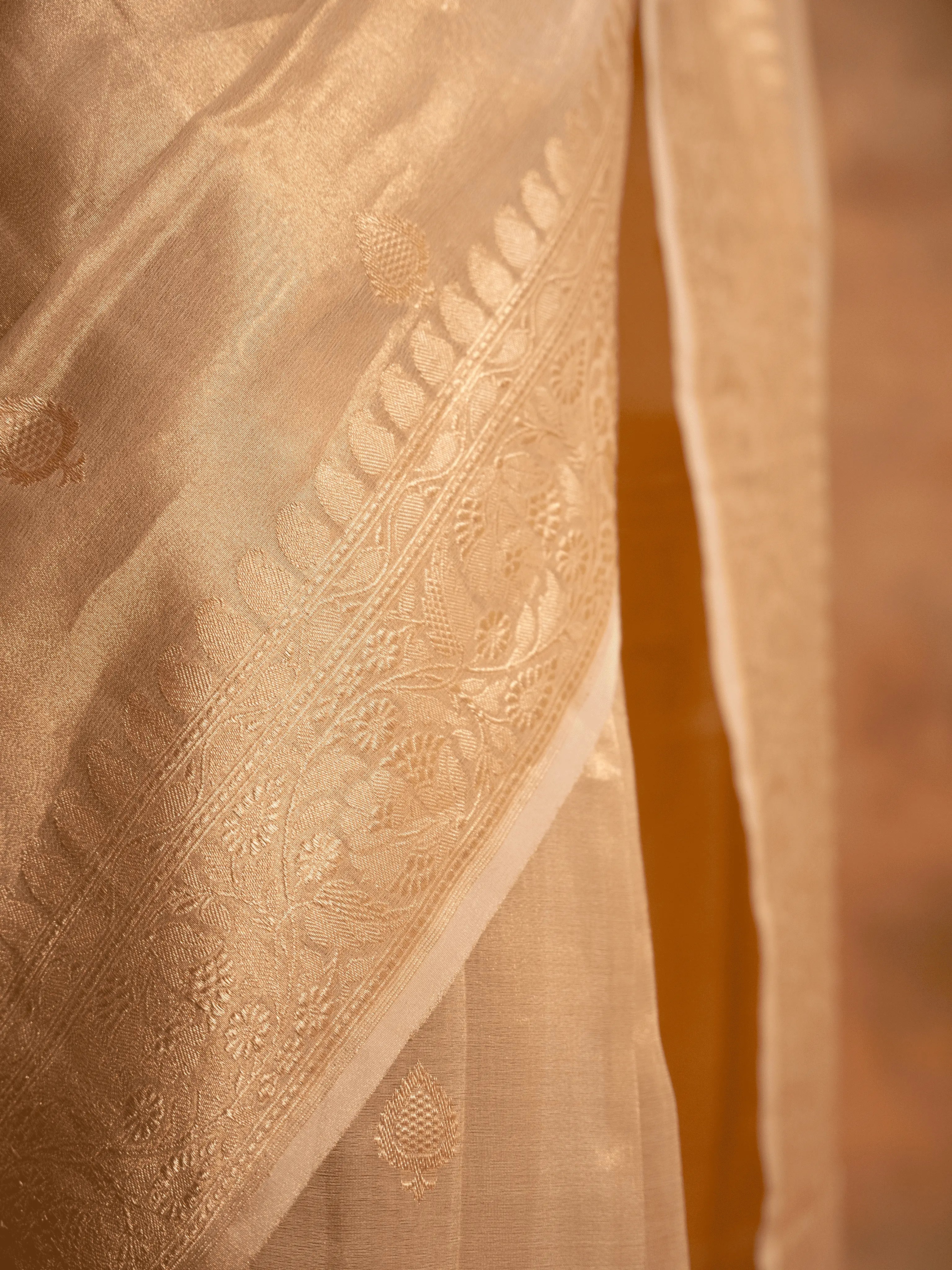 Meghika - The Cloud Gold House Of Banaras