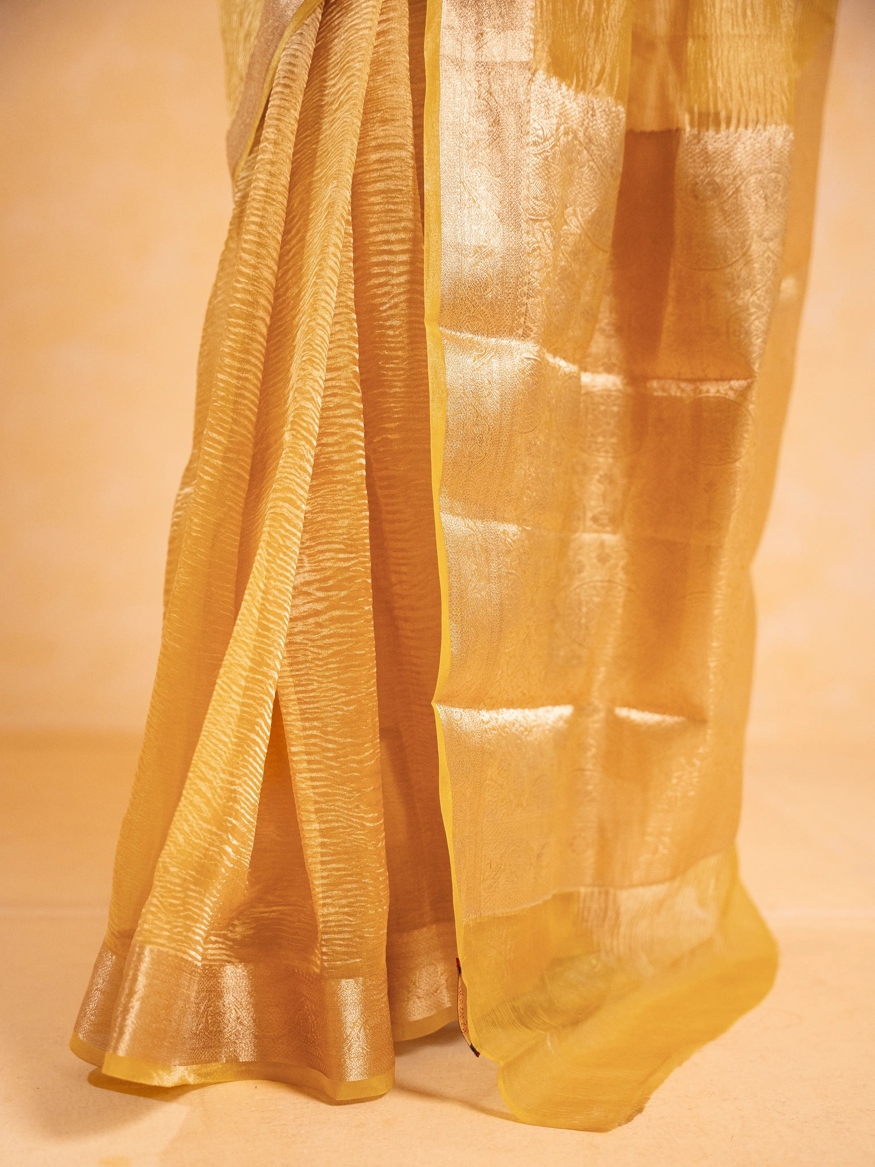 Vastraa - The Golden Cascade House Of Banaras