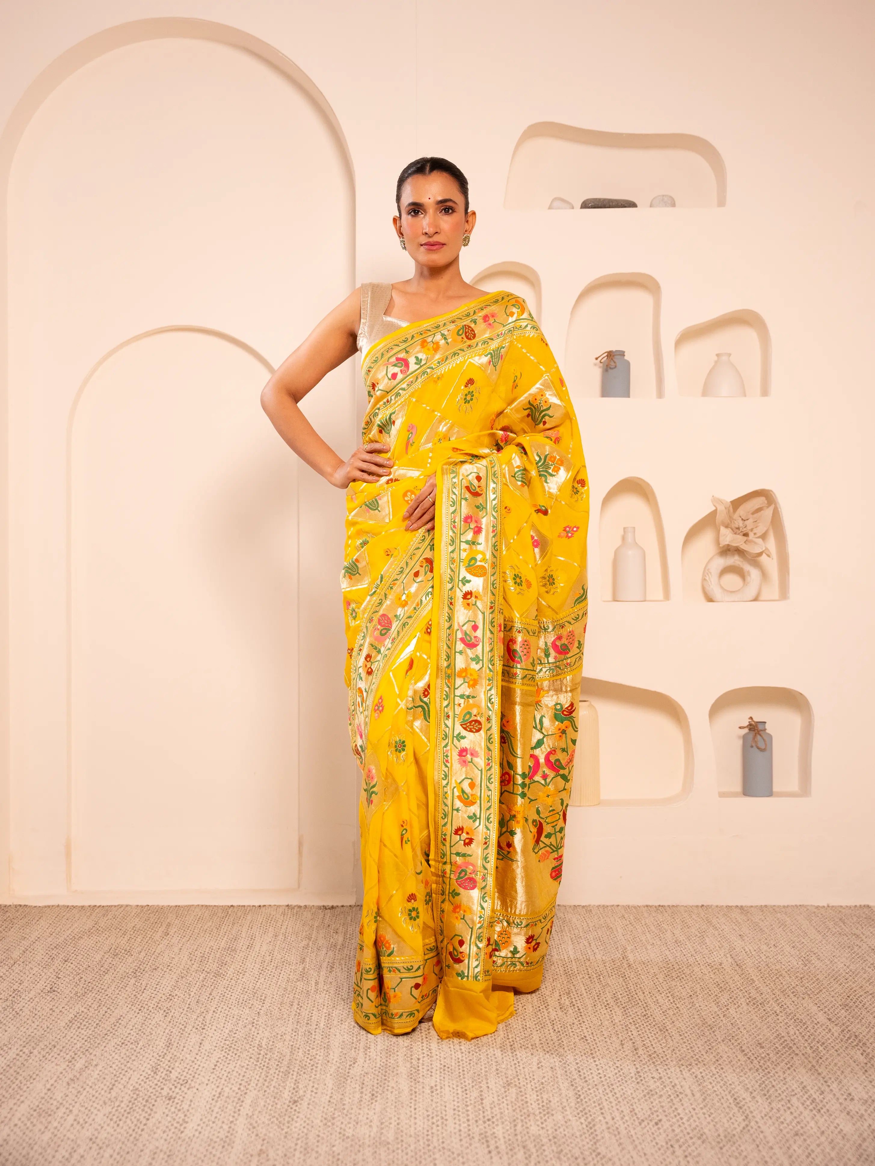 Taanari - The Mari Color Symphony House Of Banaras