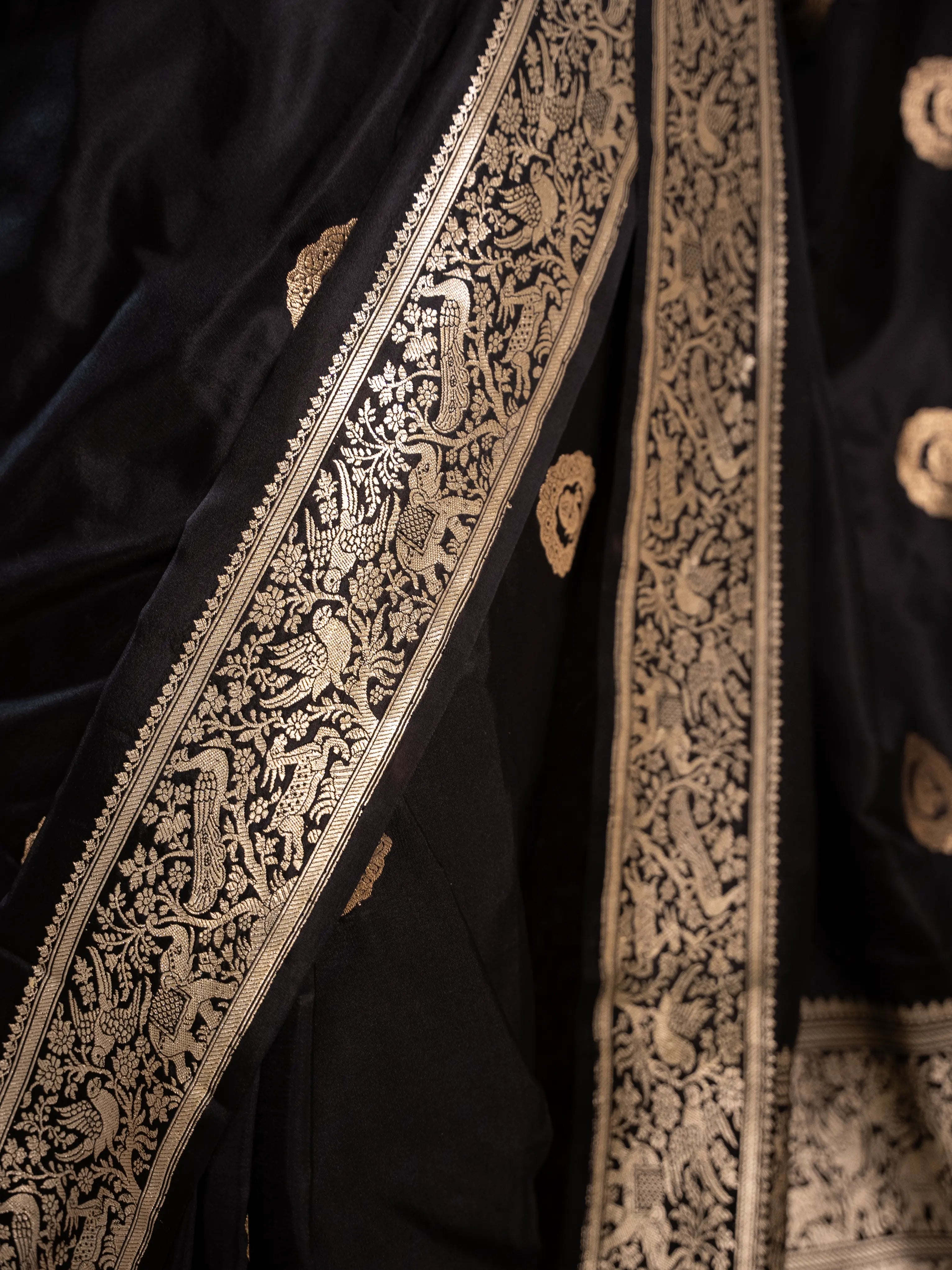 Chandrika - The Midnight Enchantment House Of Banaras