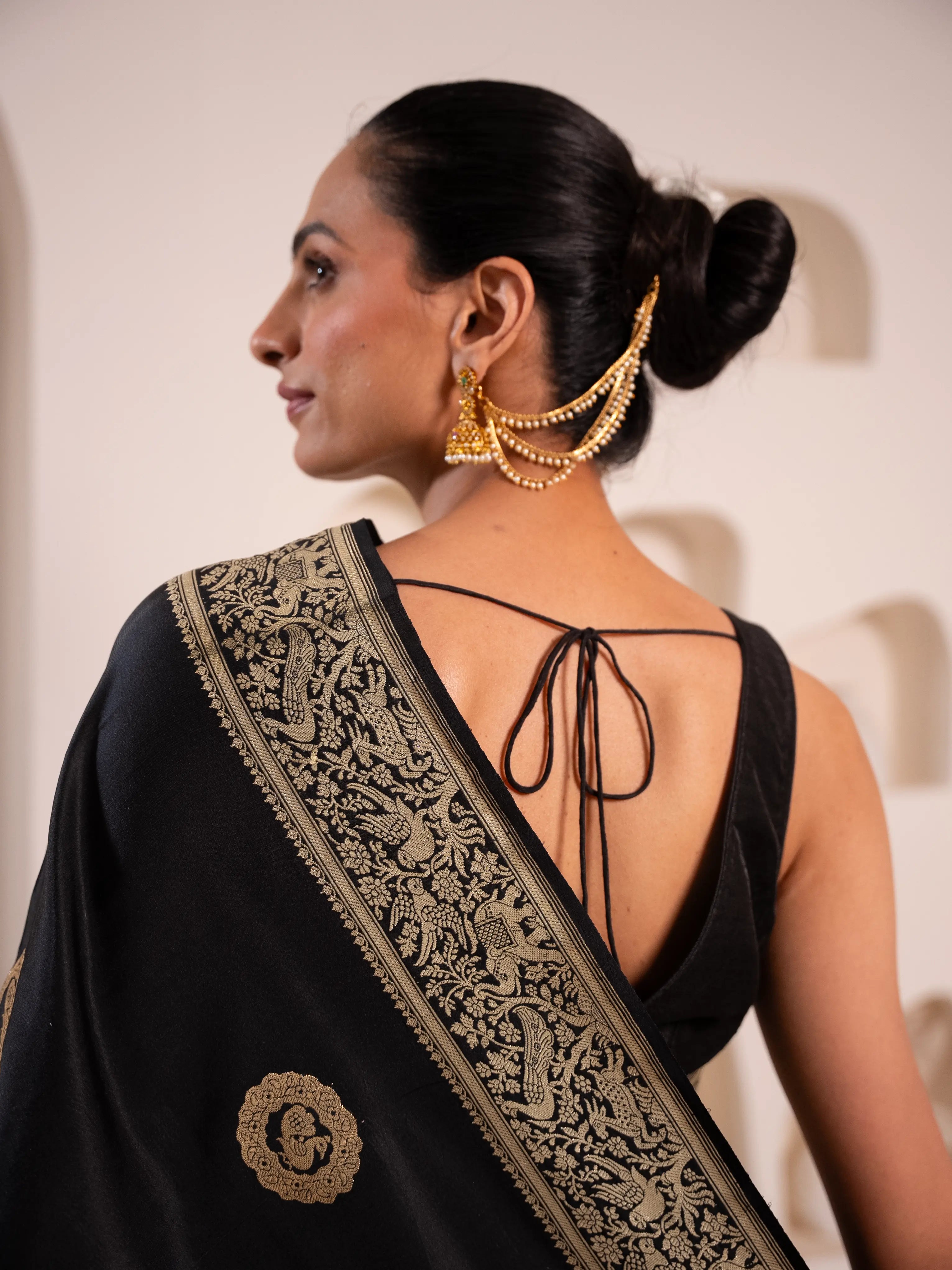 Chandrika - The Midnight Enchantment House Of Banaras