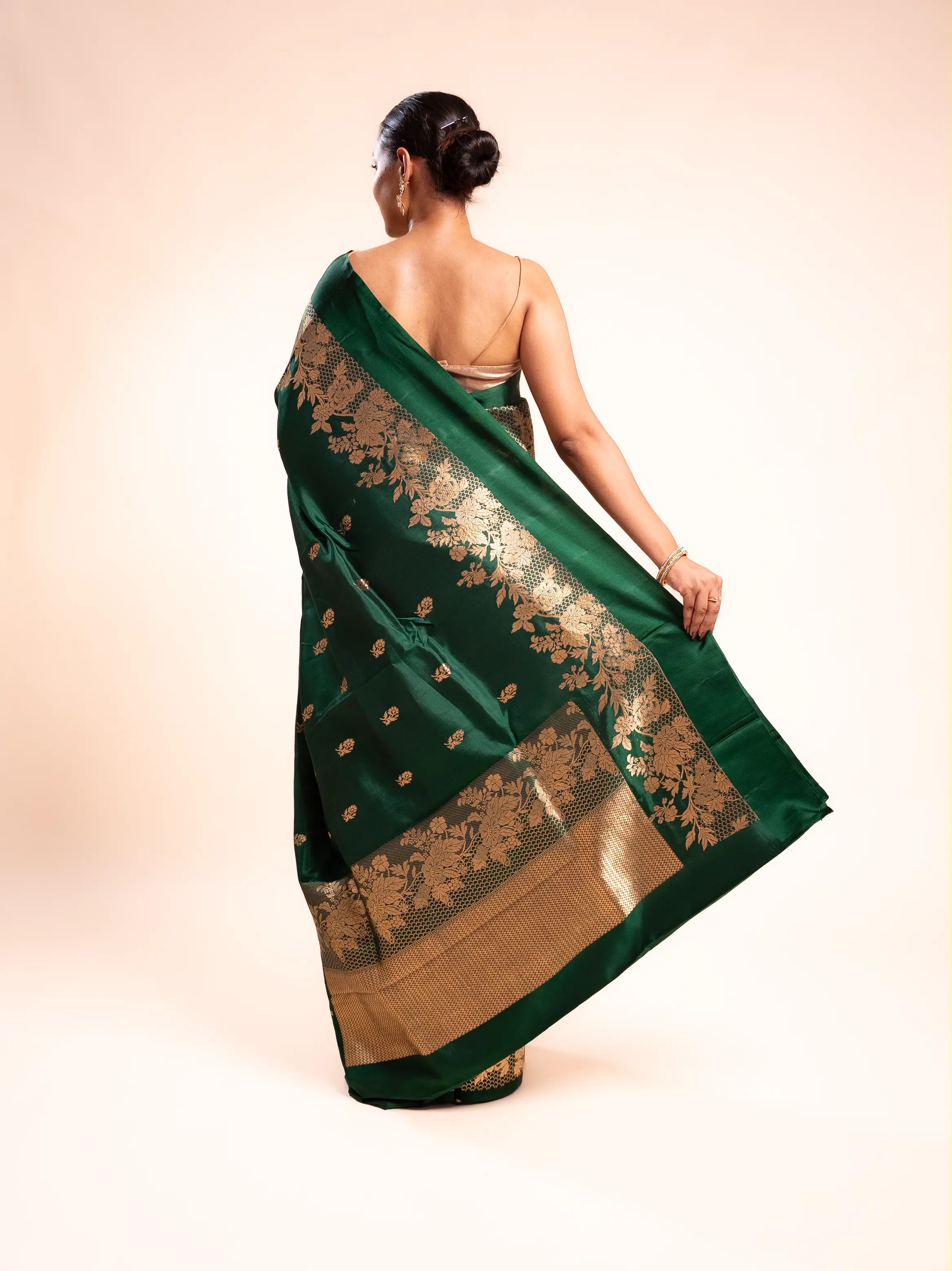 Nishigandha - The Emerald Garden House of Banaras