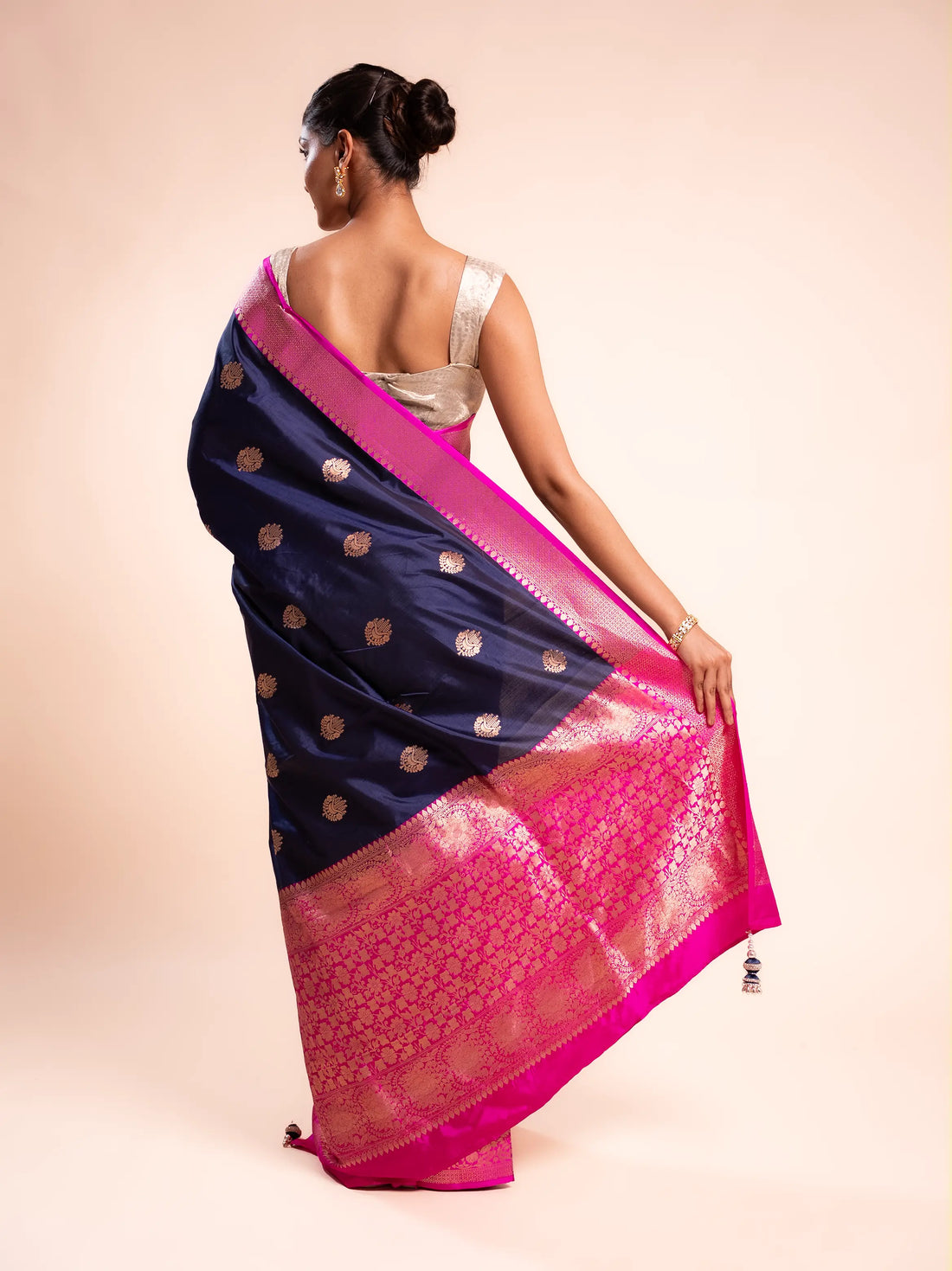 Kaamini - The Midnight Royalty House of Banaras