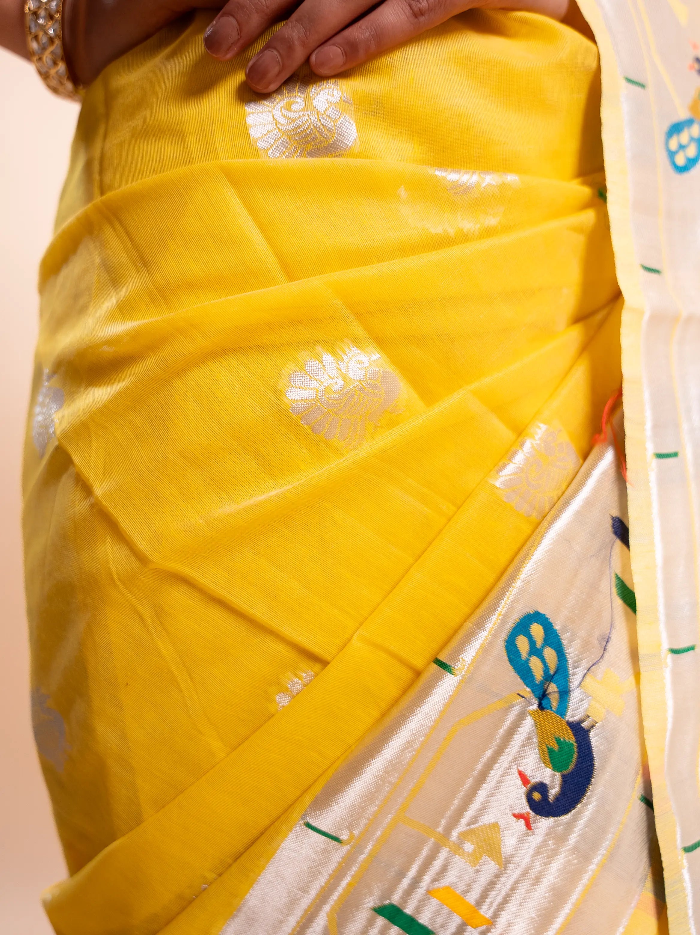 Shaambhavi - The Golden Sunshine House of Banaras