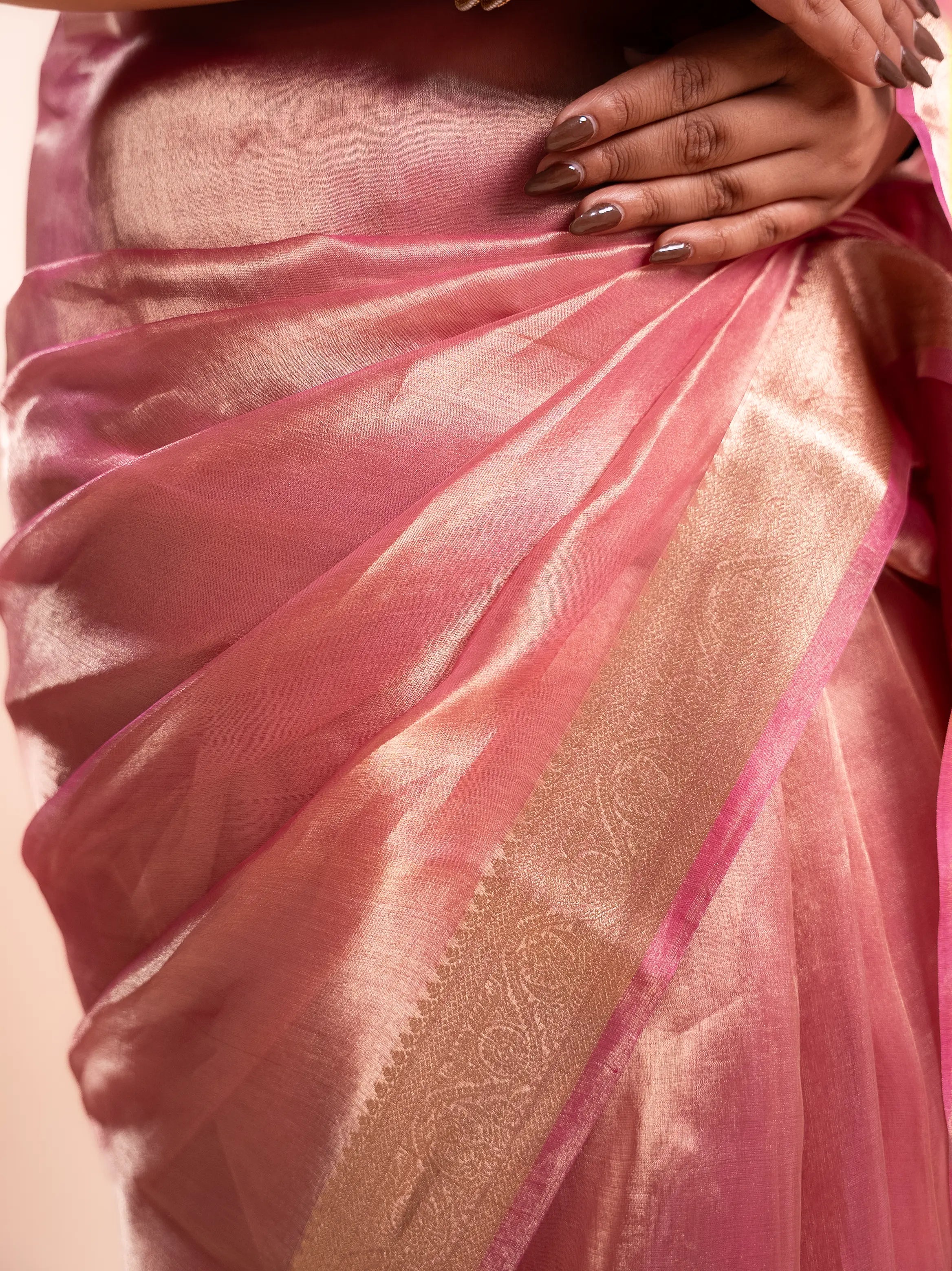 Suhani - The Golden Whisper House Of Banaras