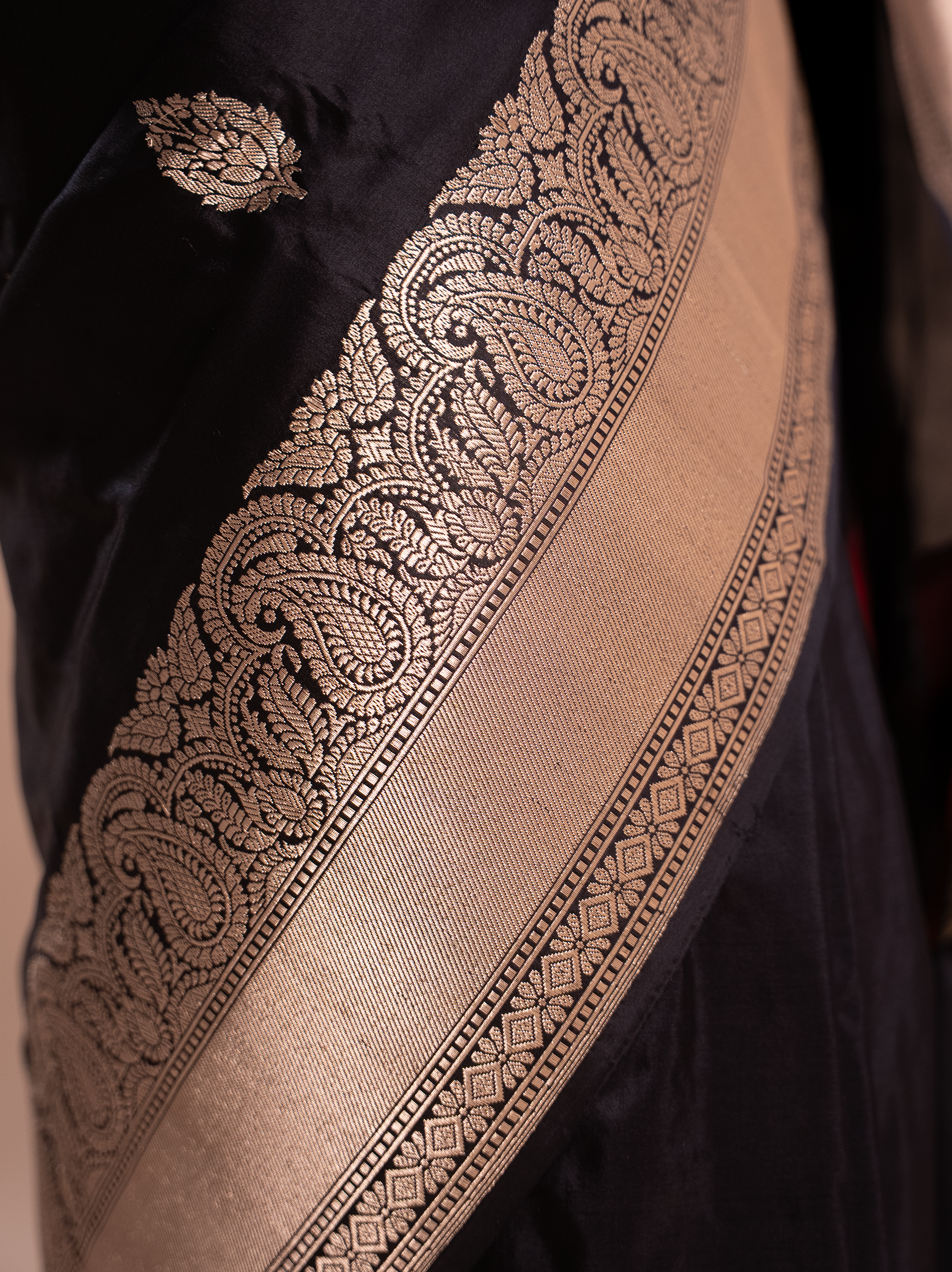 Ravika - The Black Sophistication
