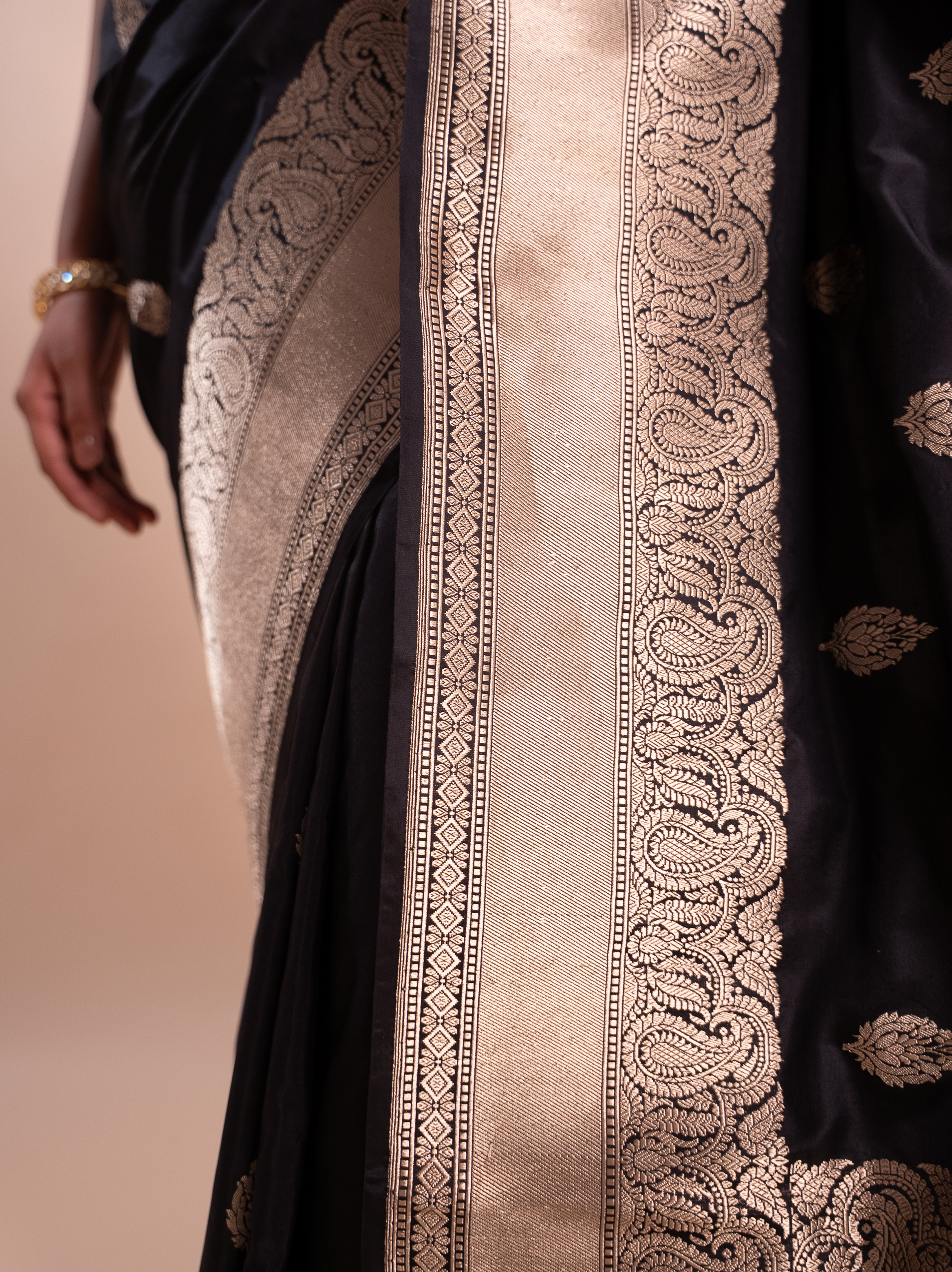 Ravika - The Black Sophistication