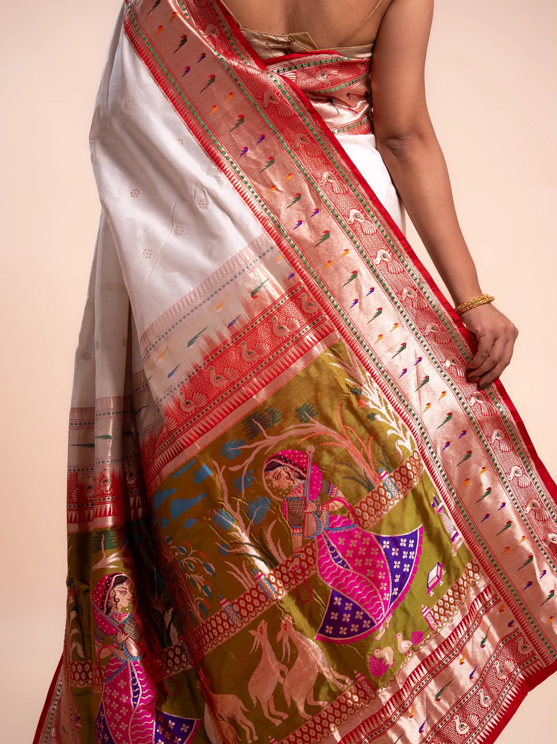 Shwet White Kadhua Katan Banarasi Handloom Saree House Of Banaras