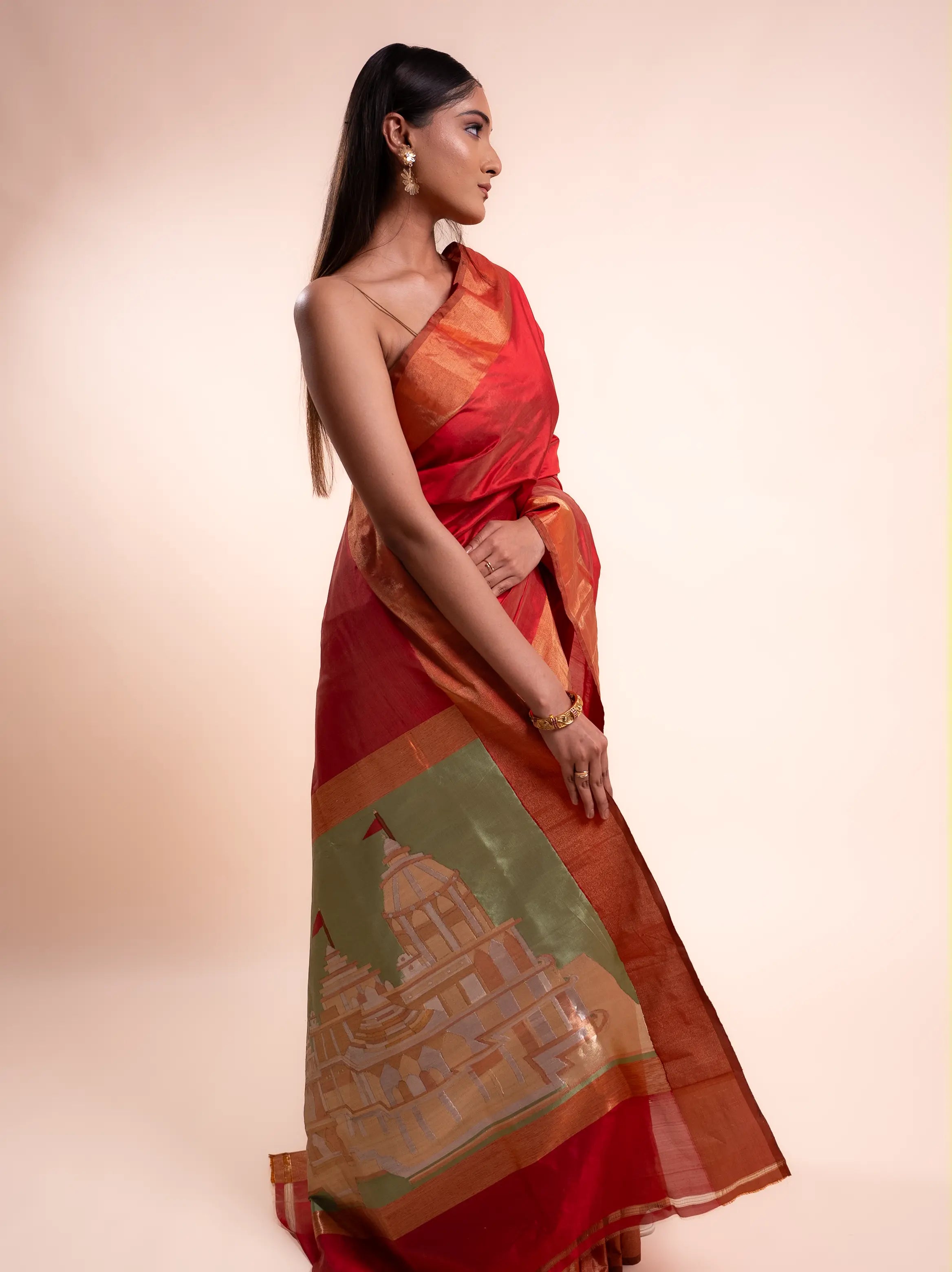 Vyanjana - The Red Artistry House of Banaras
