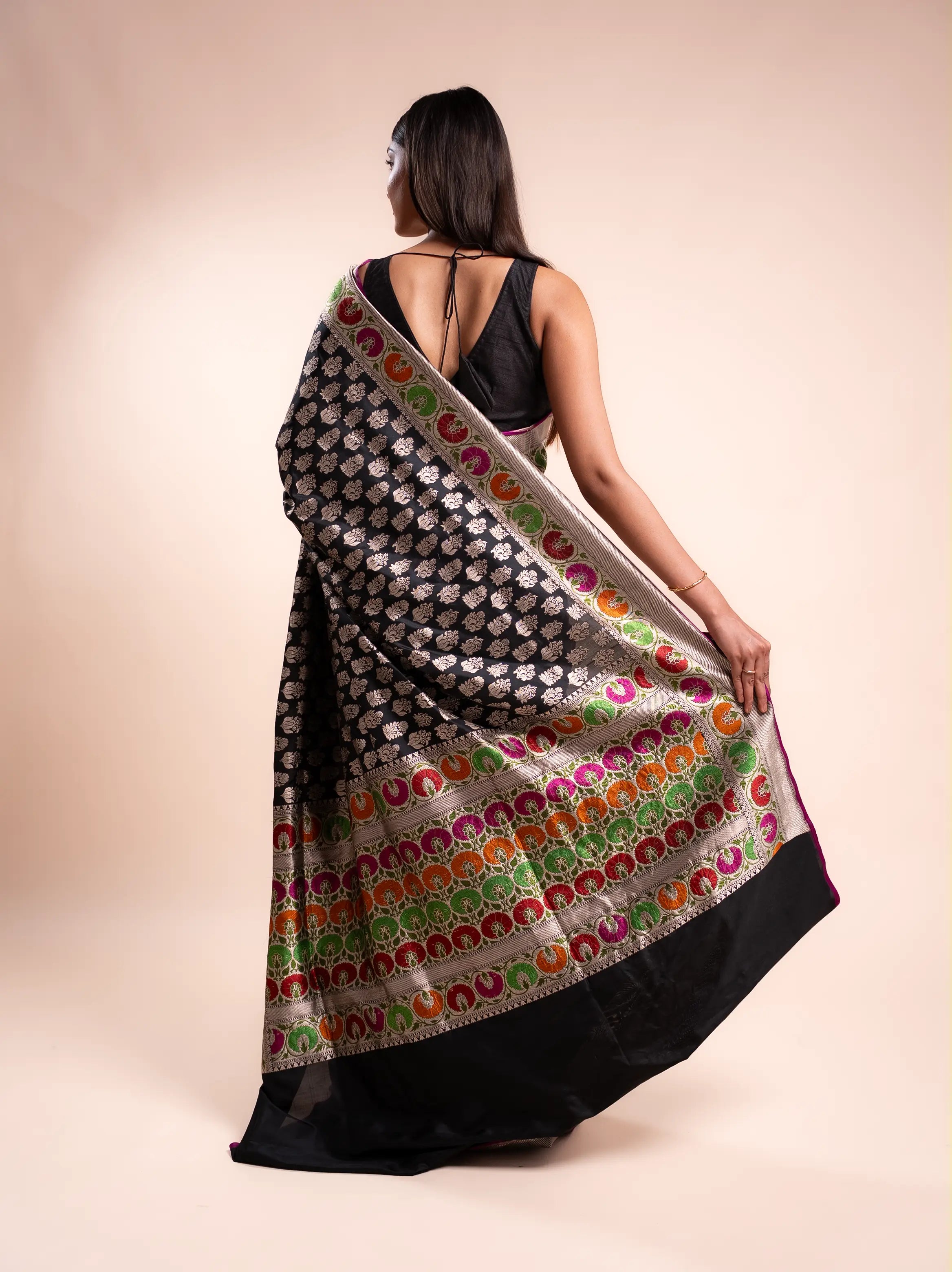 Saanwri - The Black Majesty House of Banaras