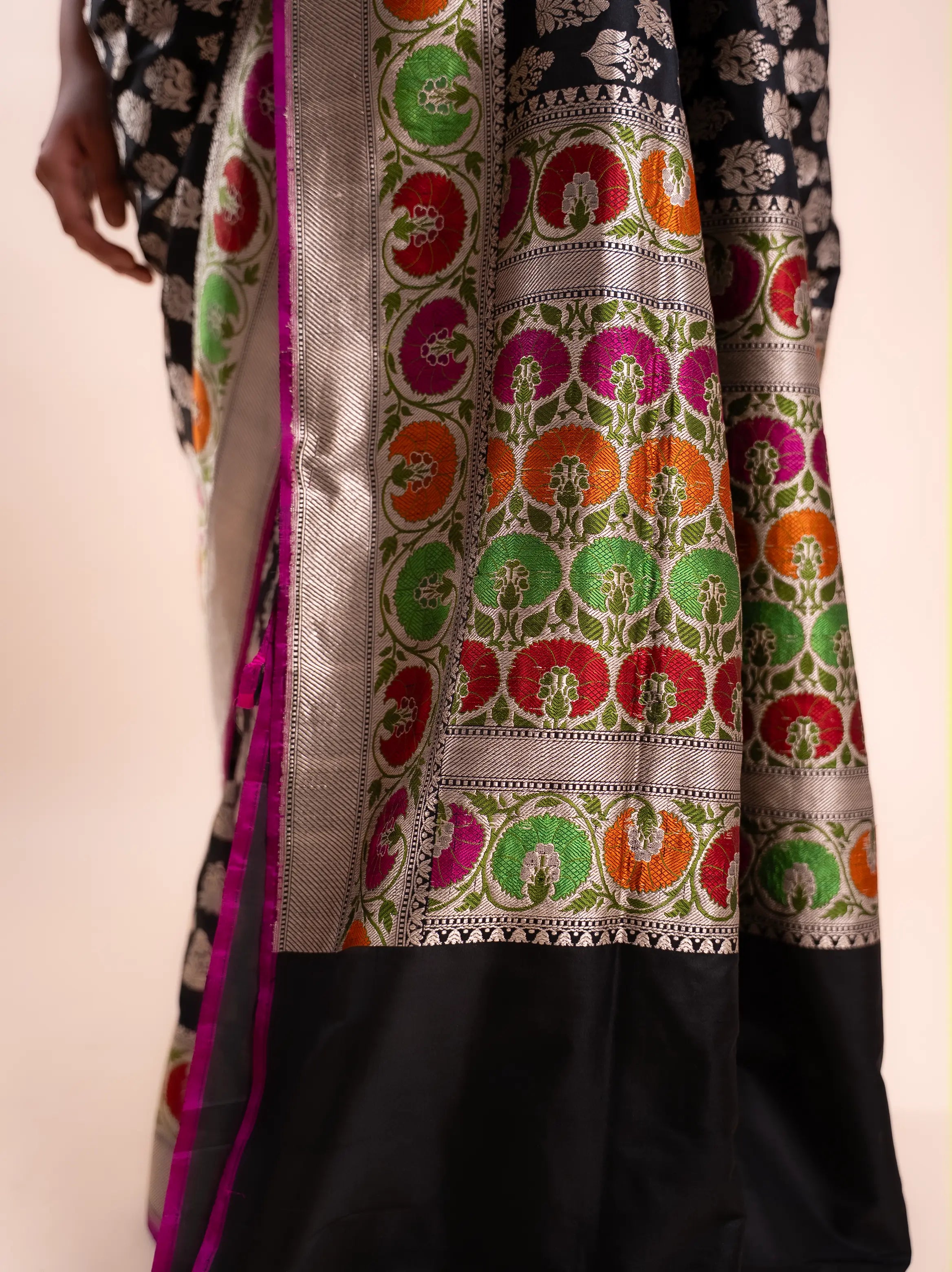 Saanwri - The Black Majesty House of Banaras