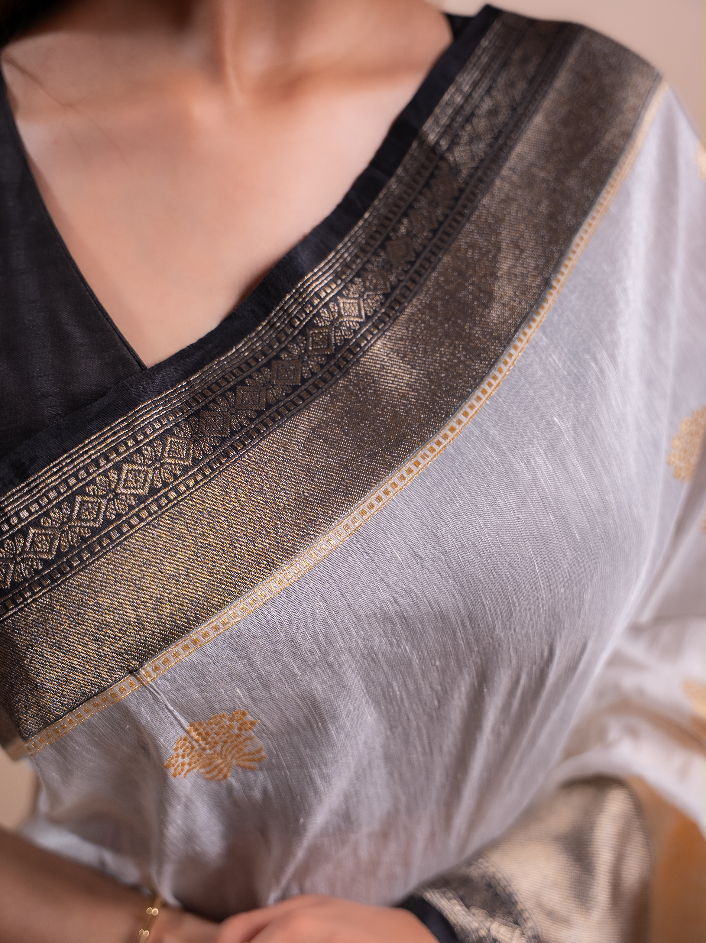 Nayika - The White Simplicity