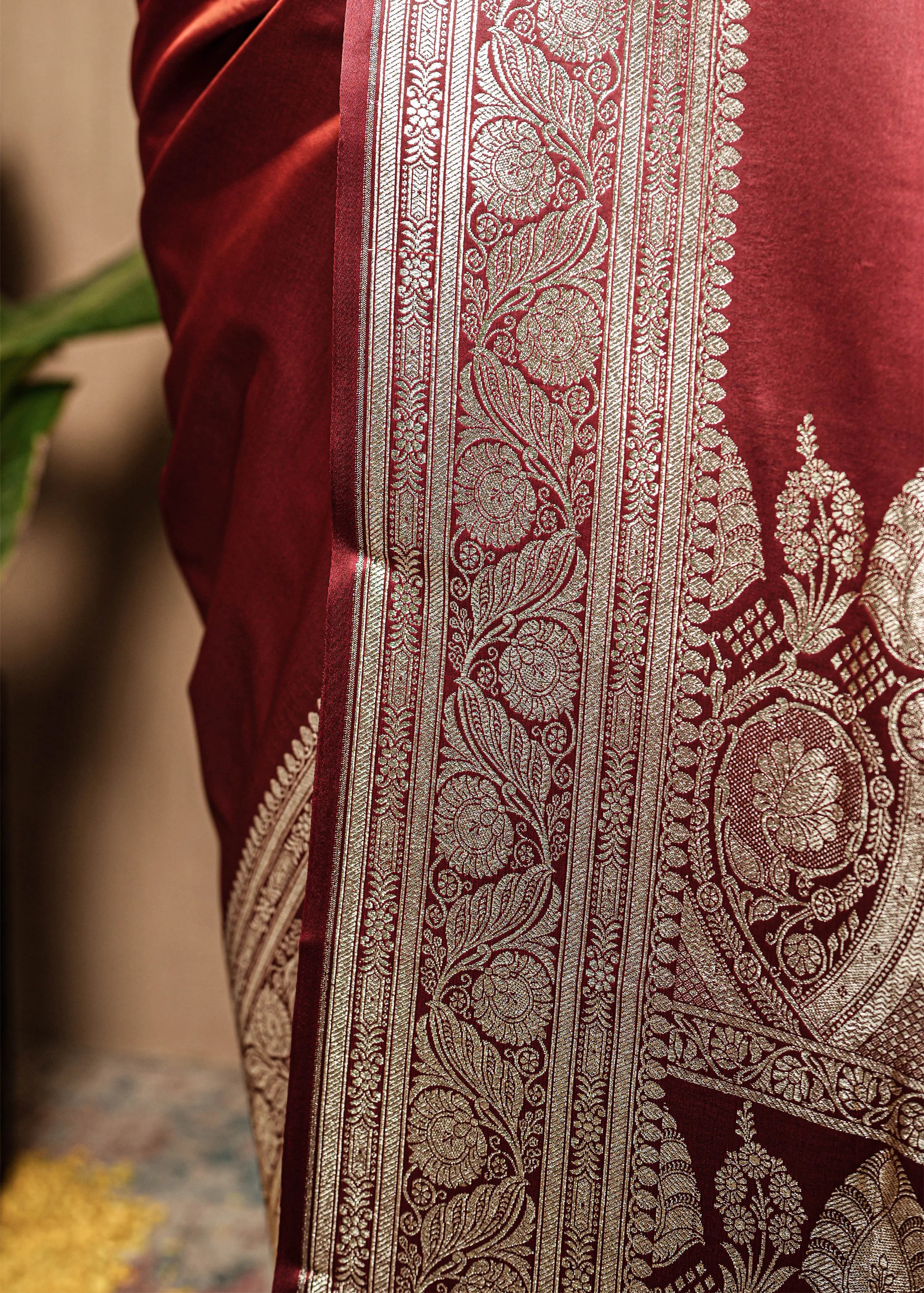 Rangat - The Crimson Chronicles House Of Banaras