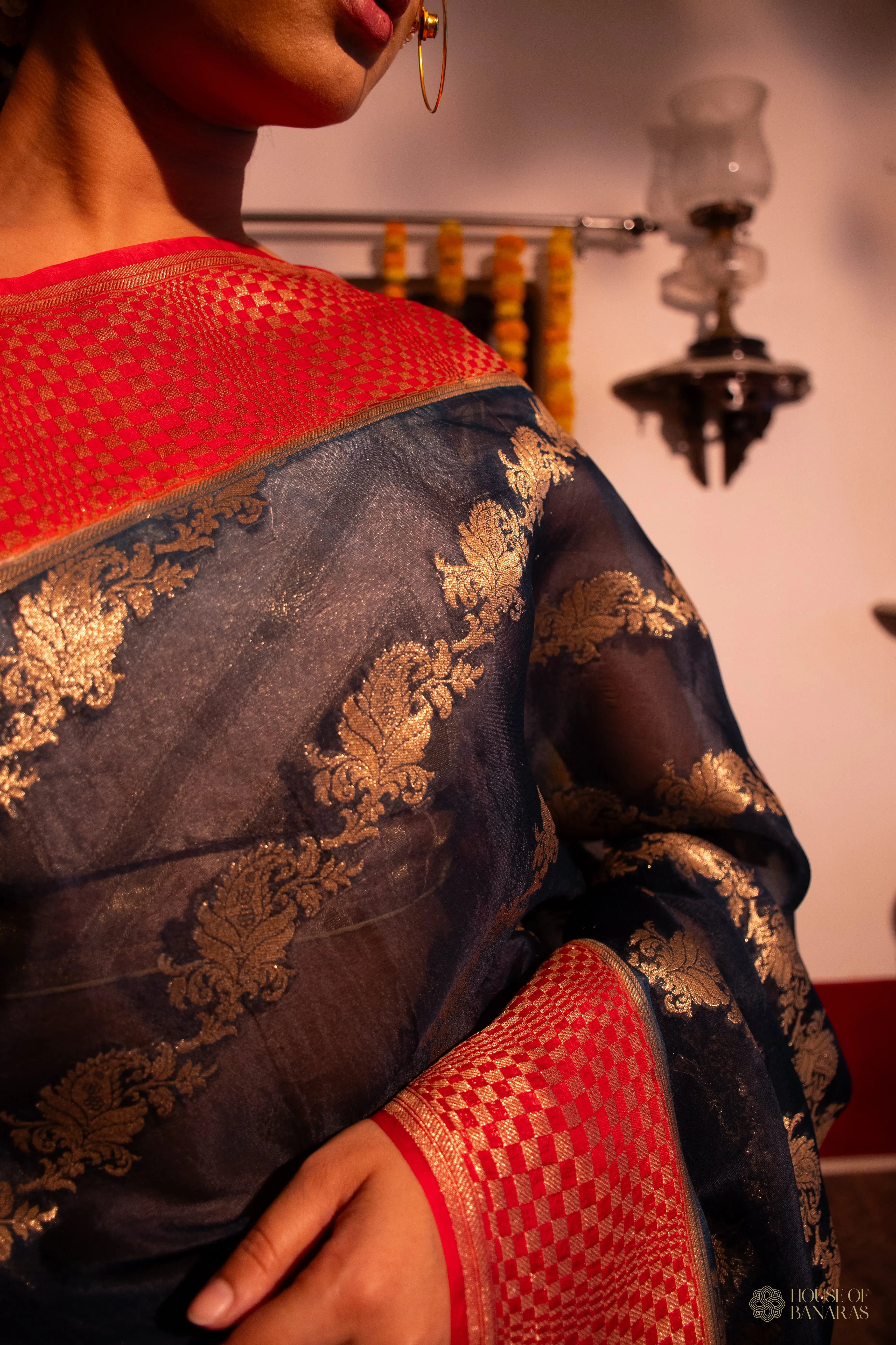 Noor - The Midnight Mystique House Of Banaras