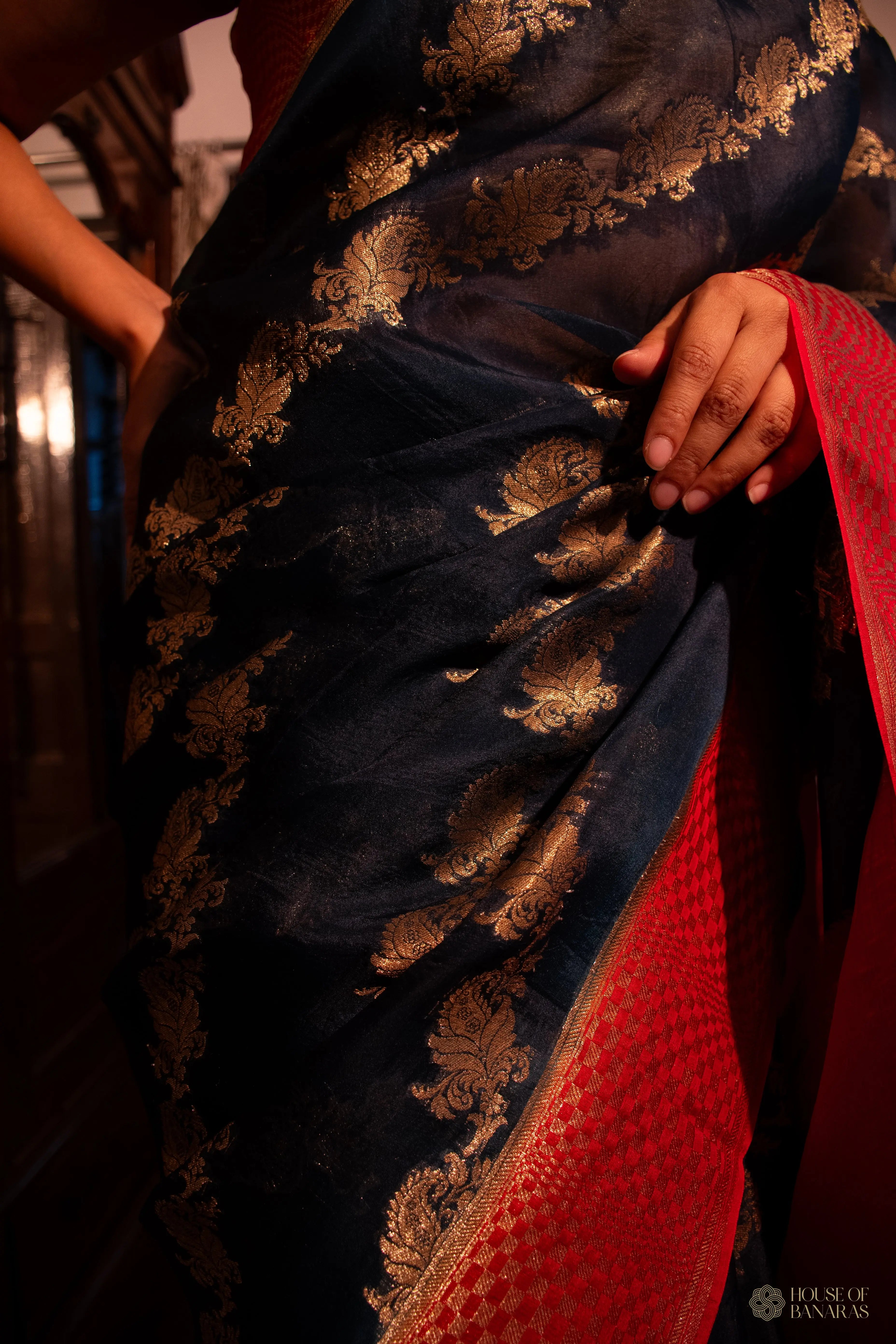 Noor - The Midnight Mystique House Of Banaras