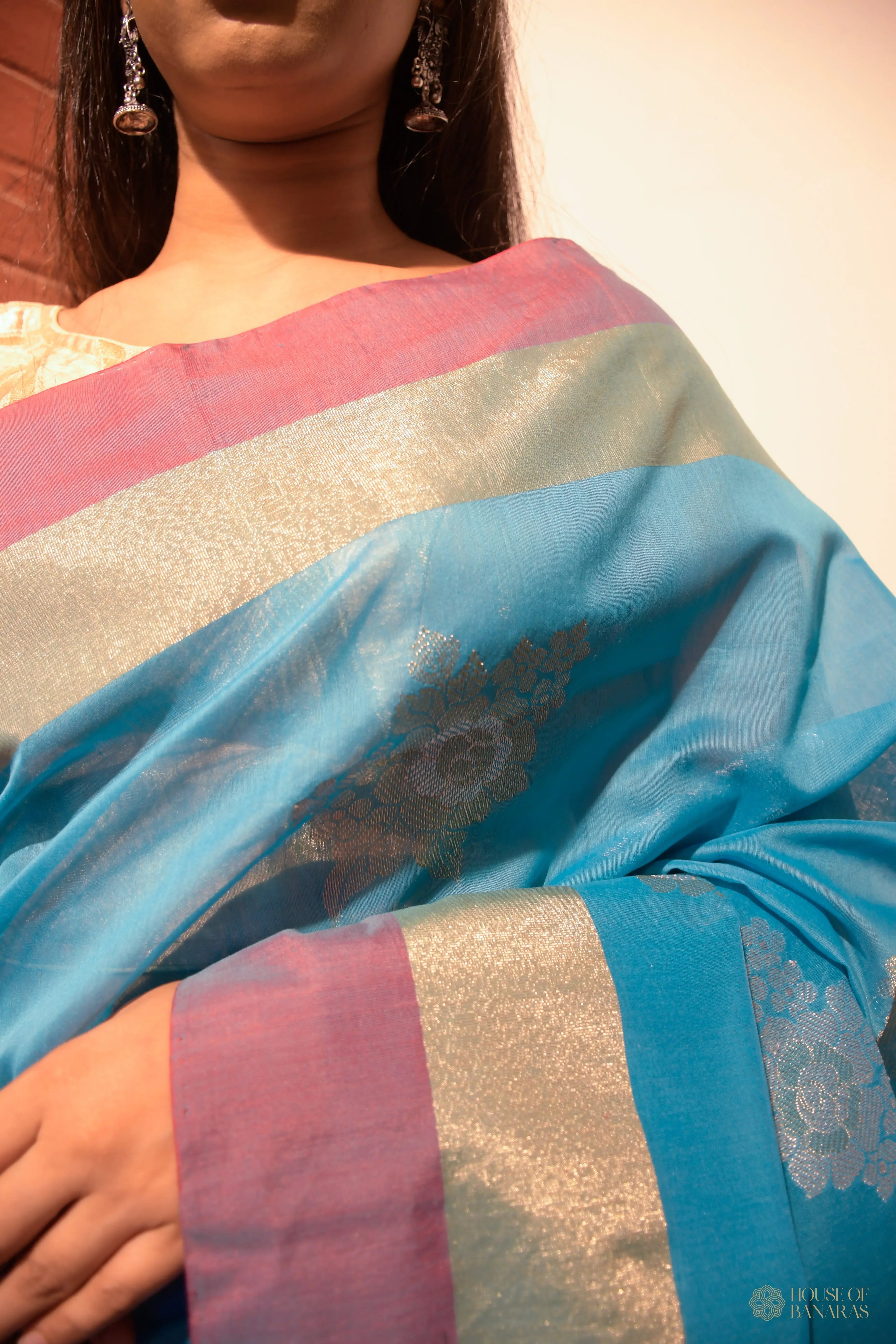 Neelakshi - The Sky Dream House Of Banaras