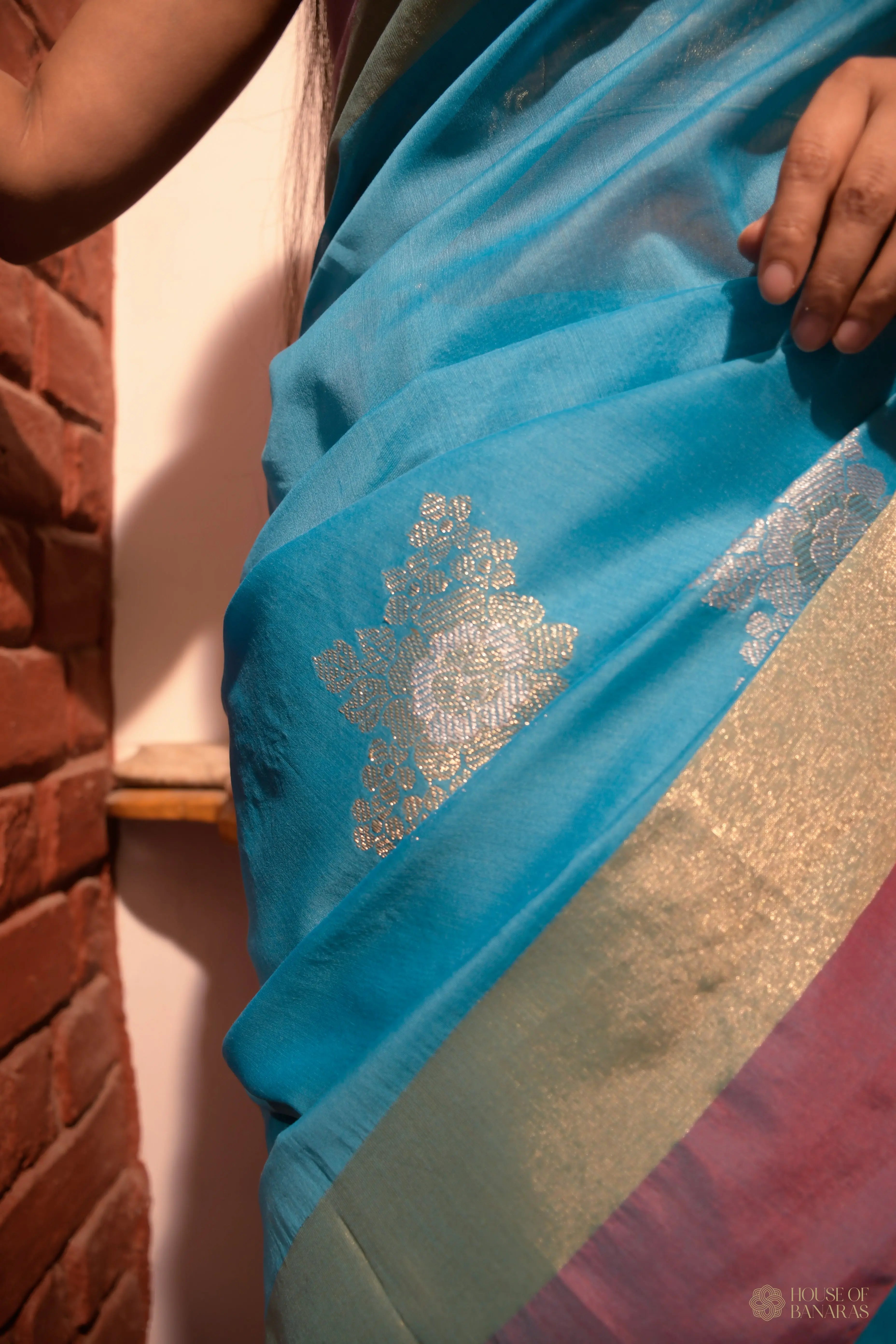 Neelakshi - The Sky Dream House Of Banaras