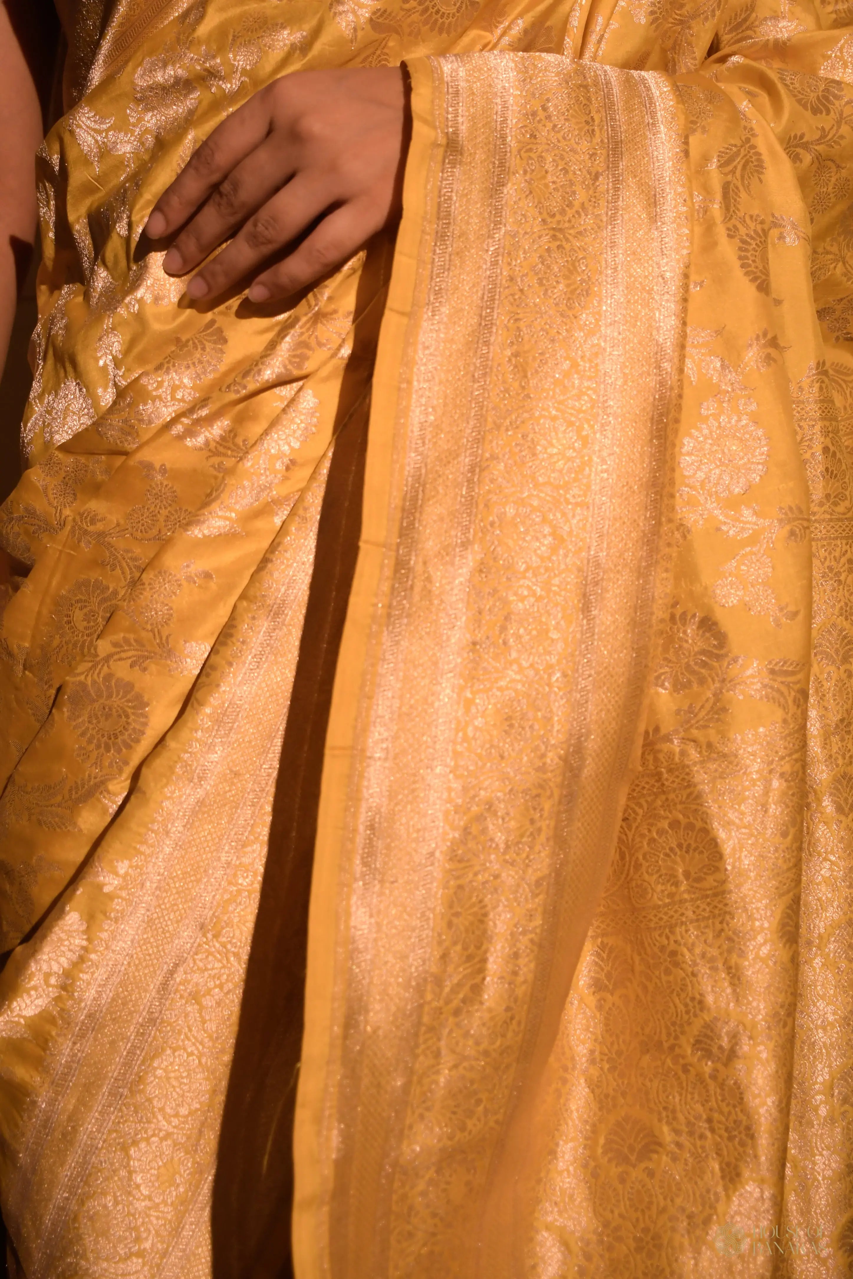 Aamrawati - The Sunshine Serenade House Of Banaras