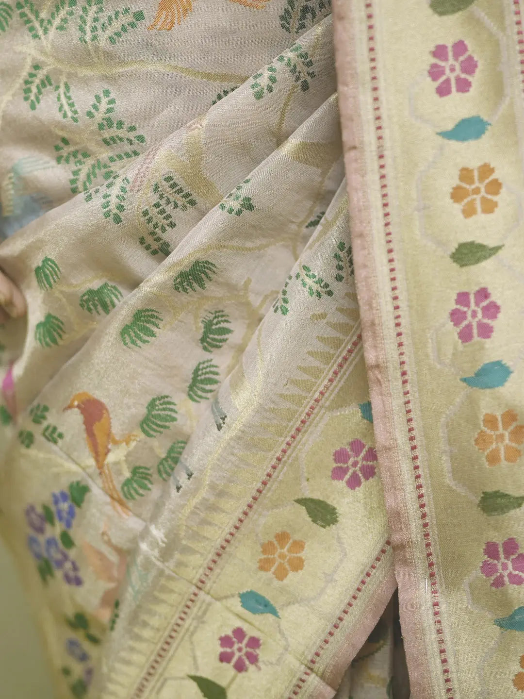 Safa - The Mauve Mystique House Of Banaras