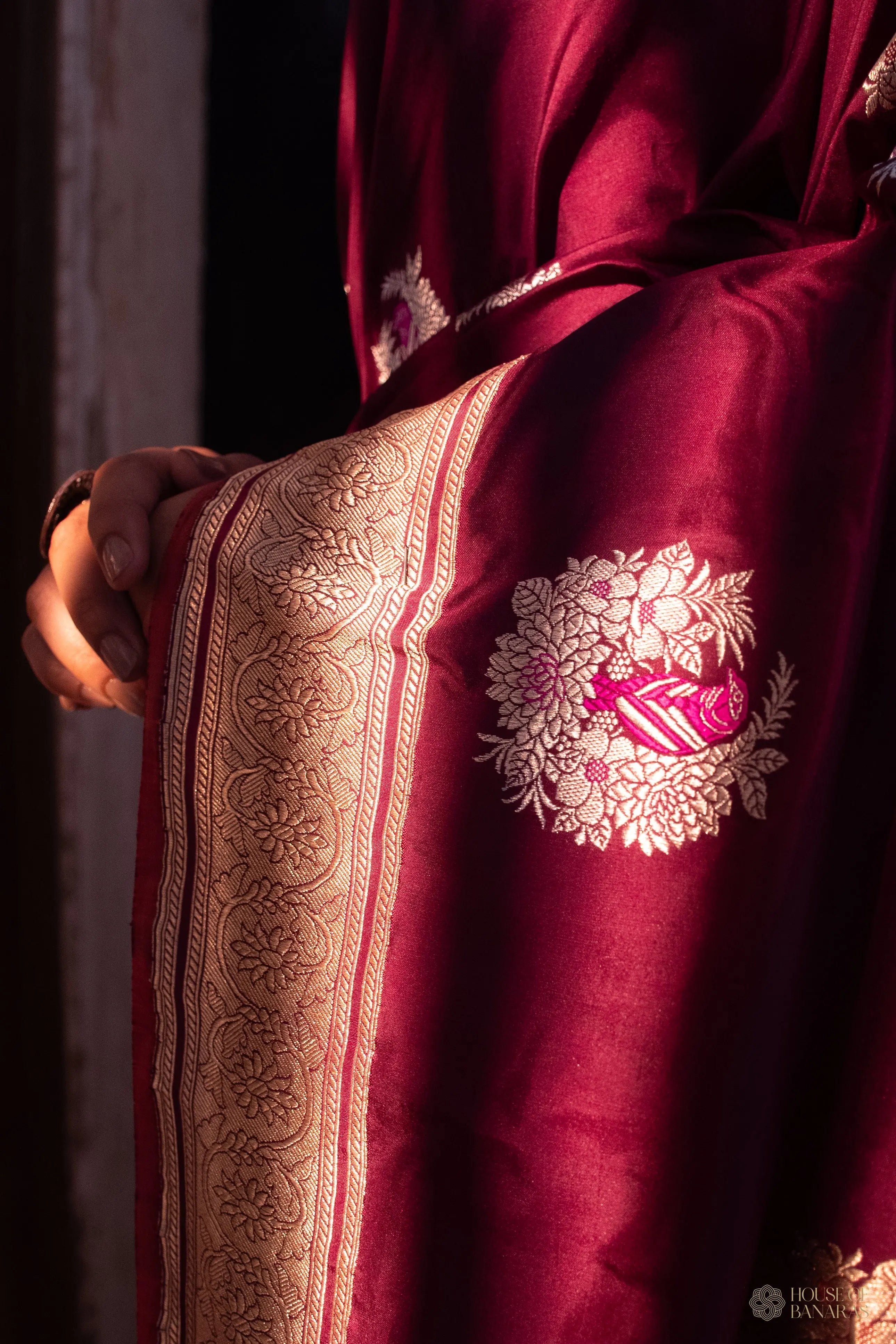 Saanvi - The Royal Vineyard House Of Banaras