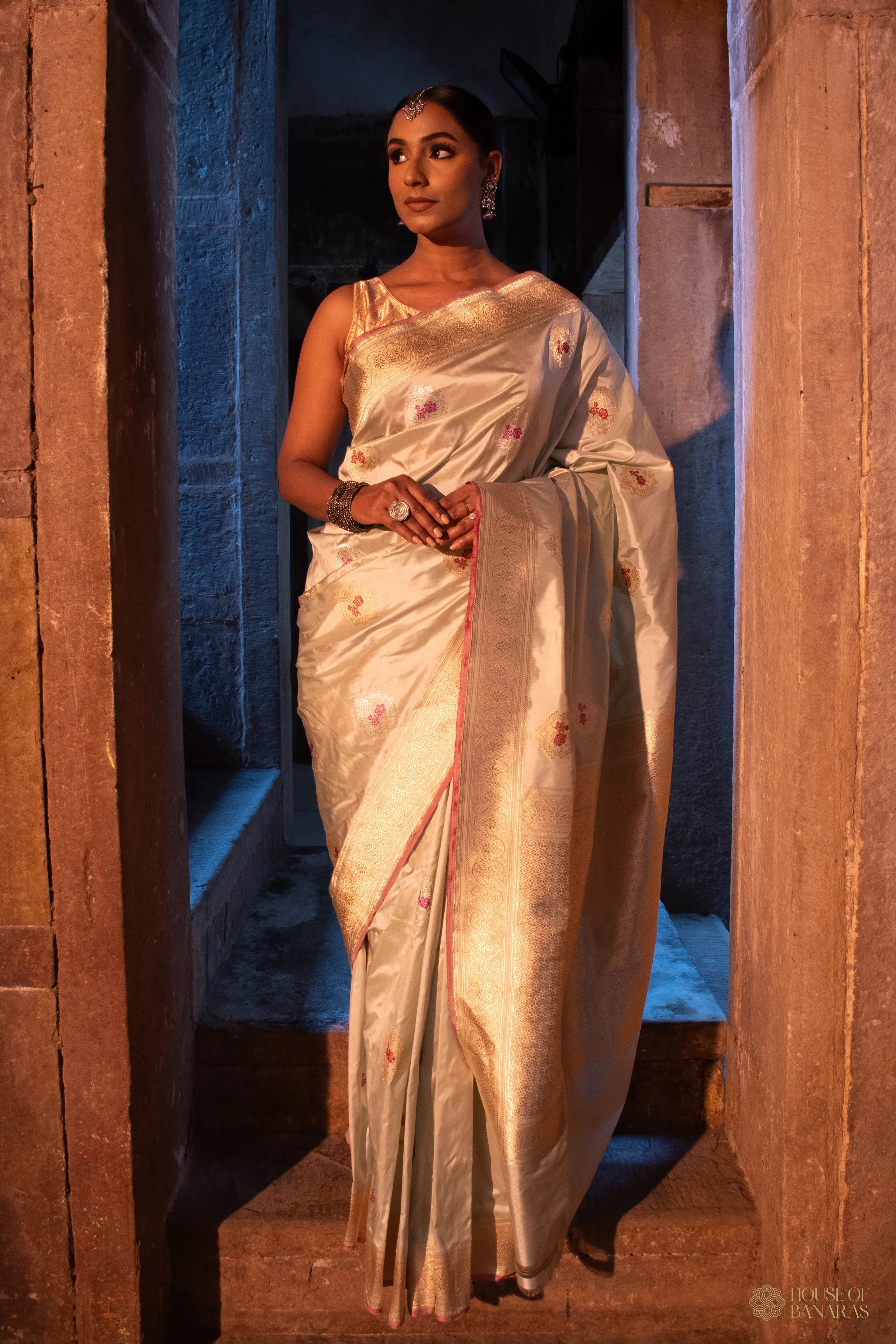 Arfa - The Beige Serenity House Of Banaras