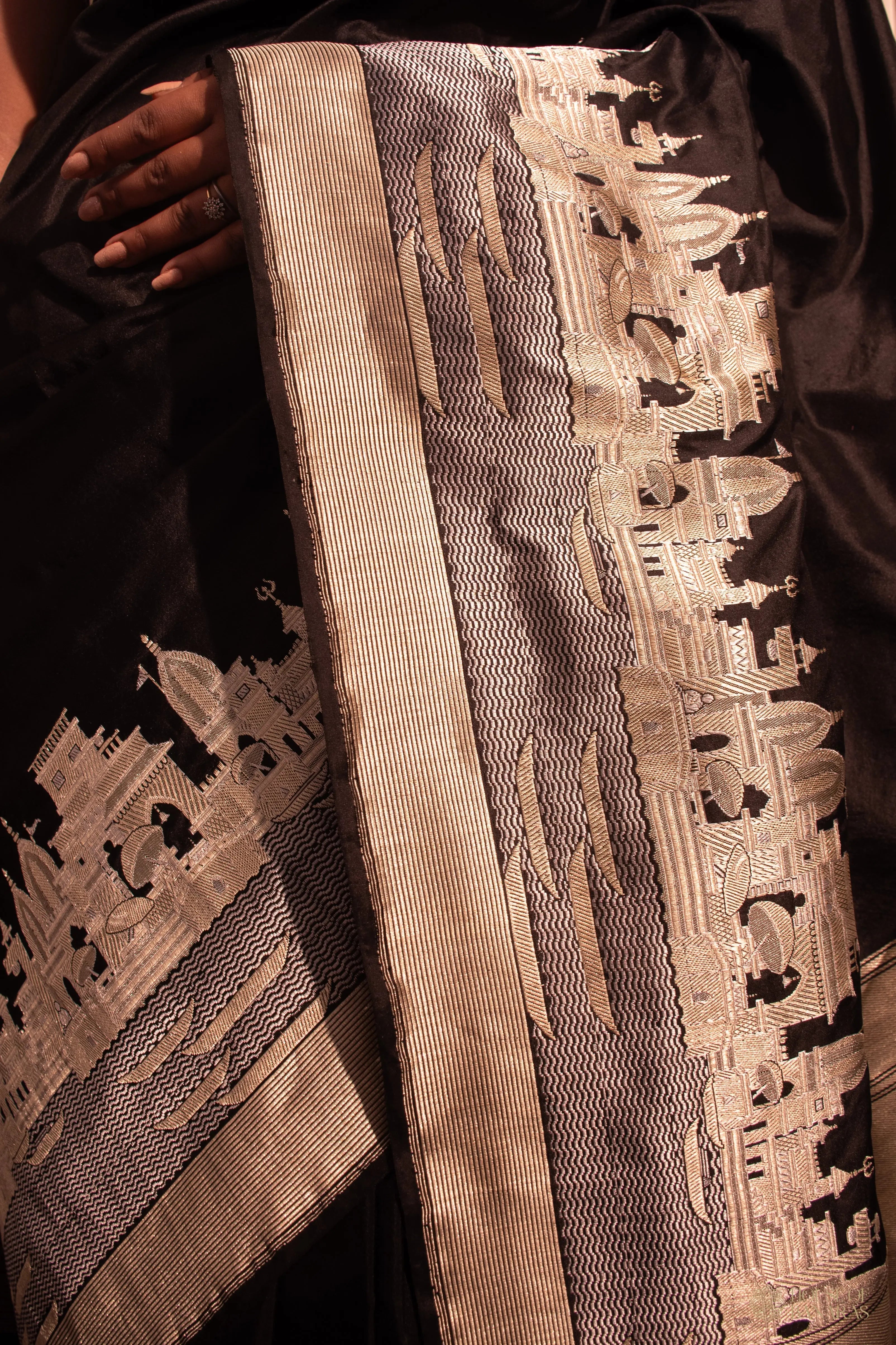 Anabia - The Midnight Mystique House Of Banaras