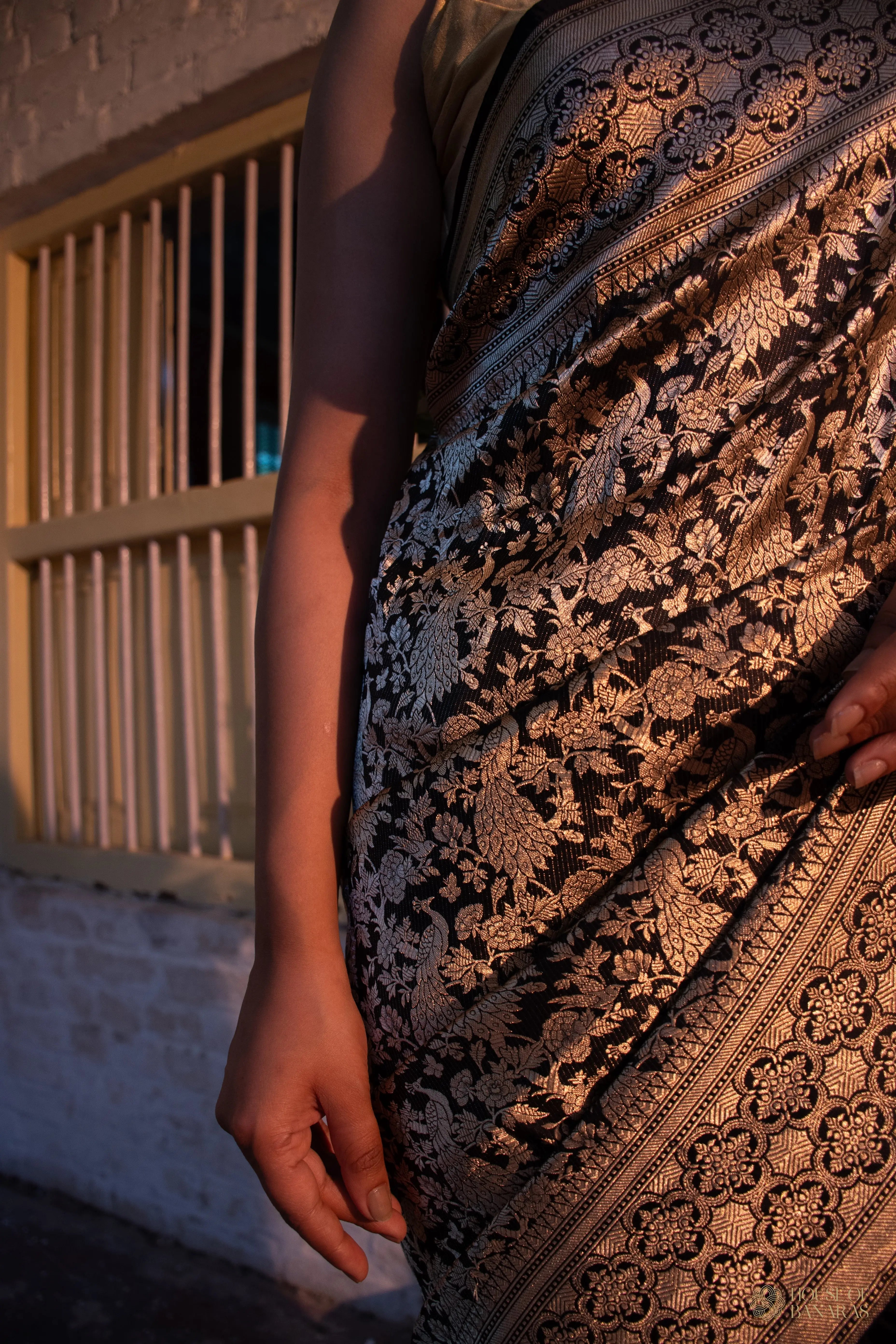 Veda - The Midnight Mystique House Of Banaras