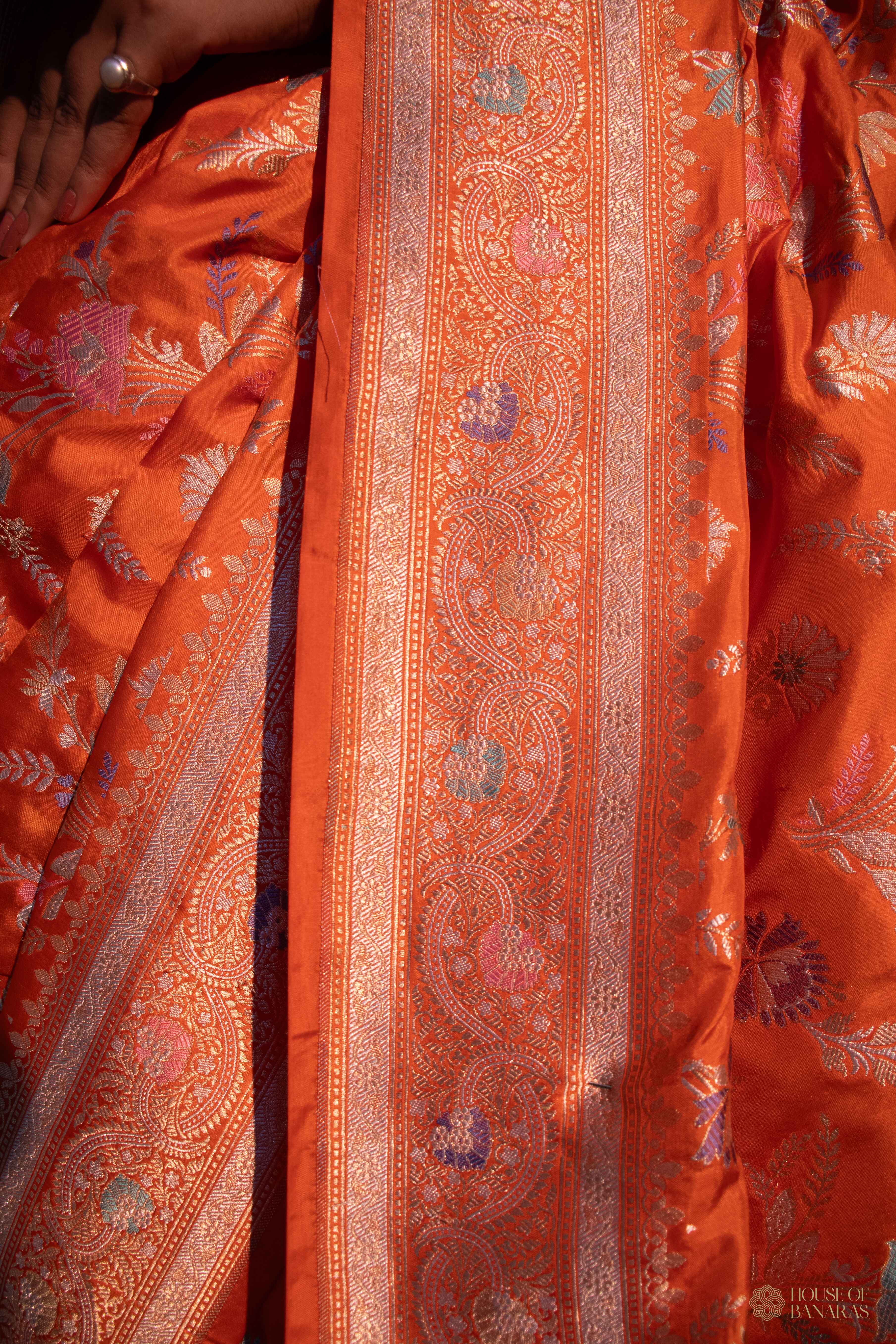 Tarini - The Sunset Empress House Of Banaras