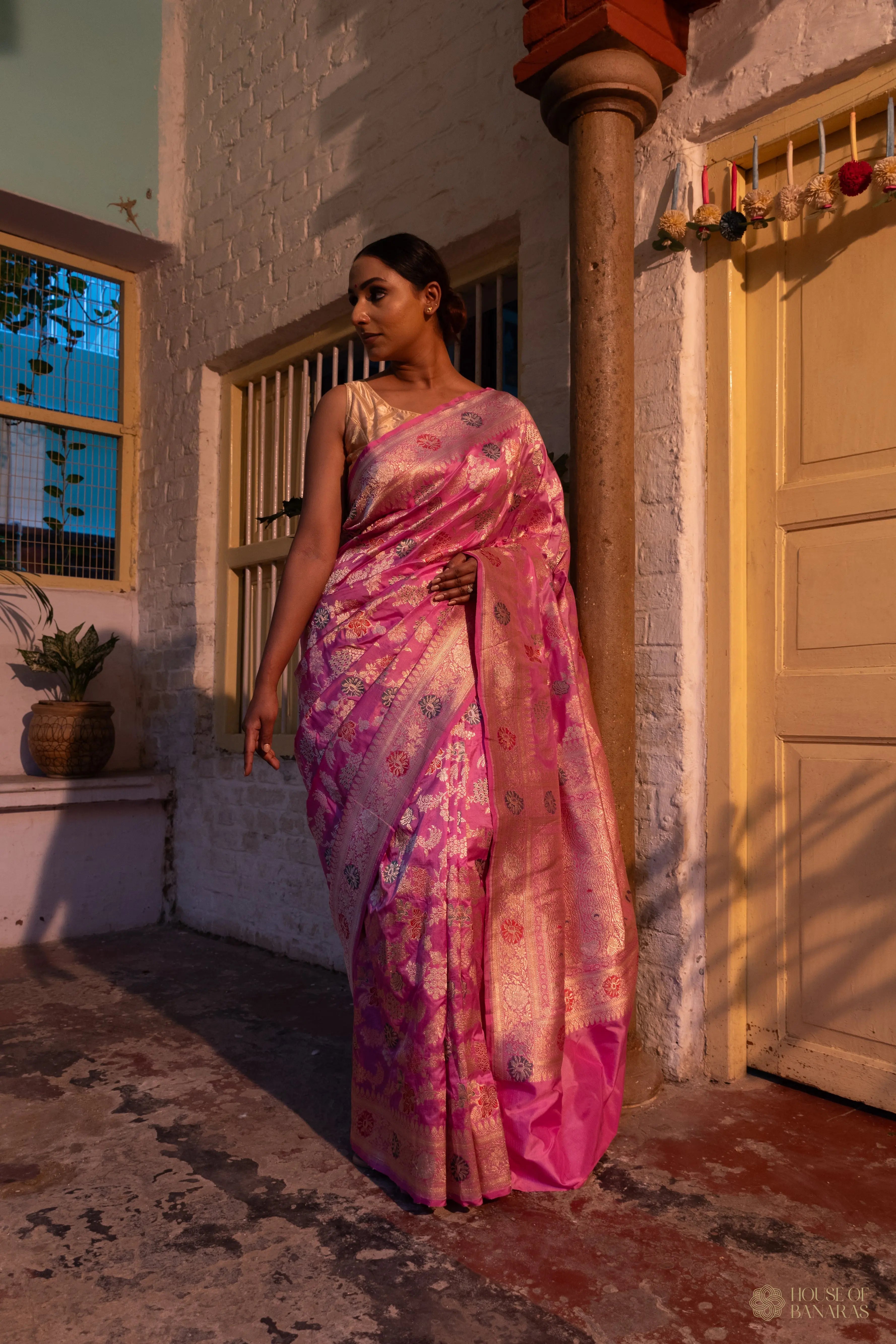 Viha - The Rose Whisper House Of Banaras