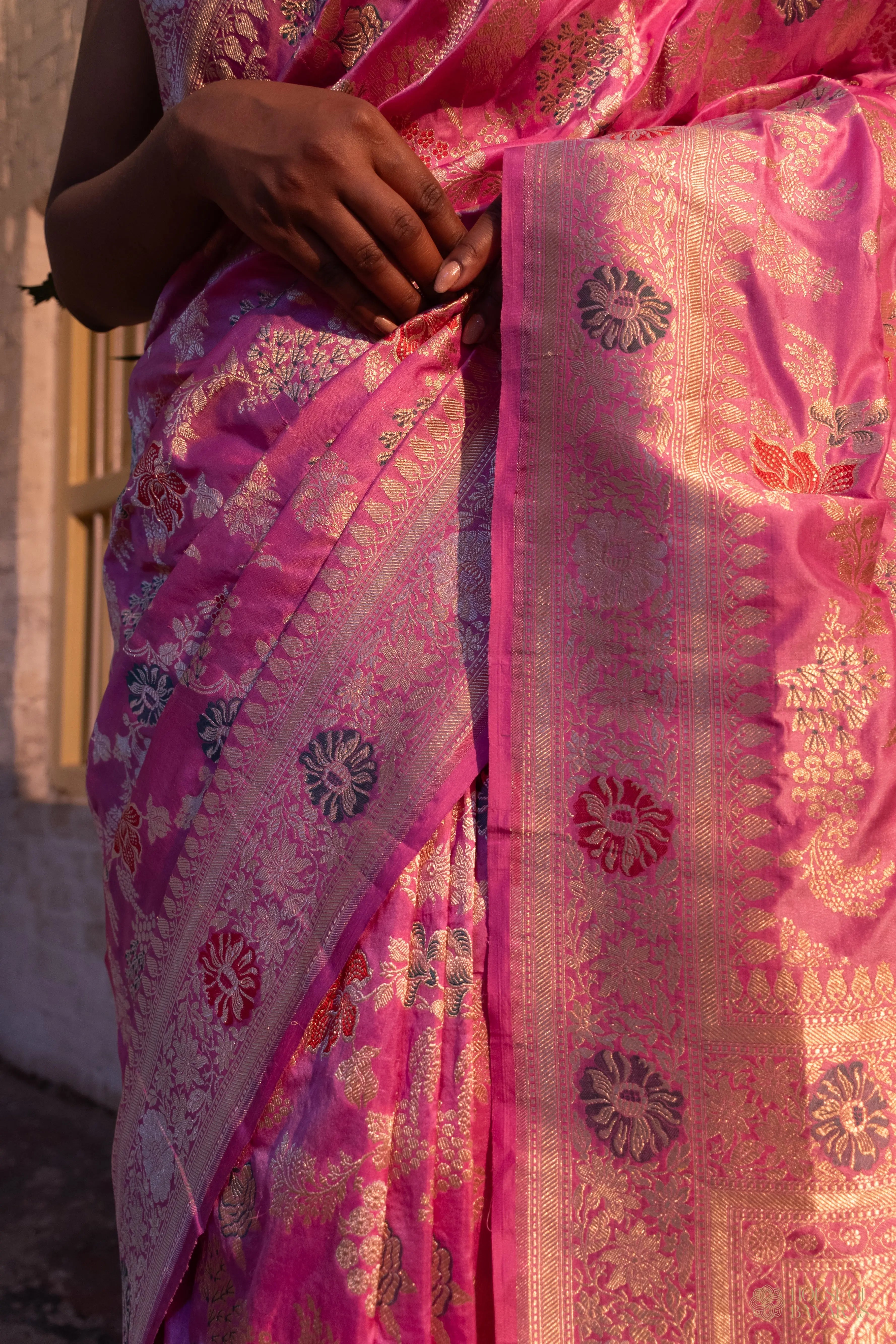 Viha - The Rose Whisper House Of Banaras