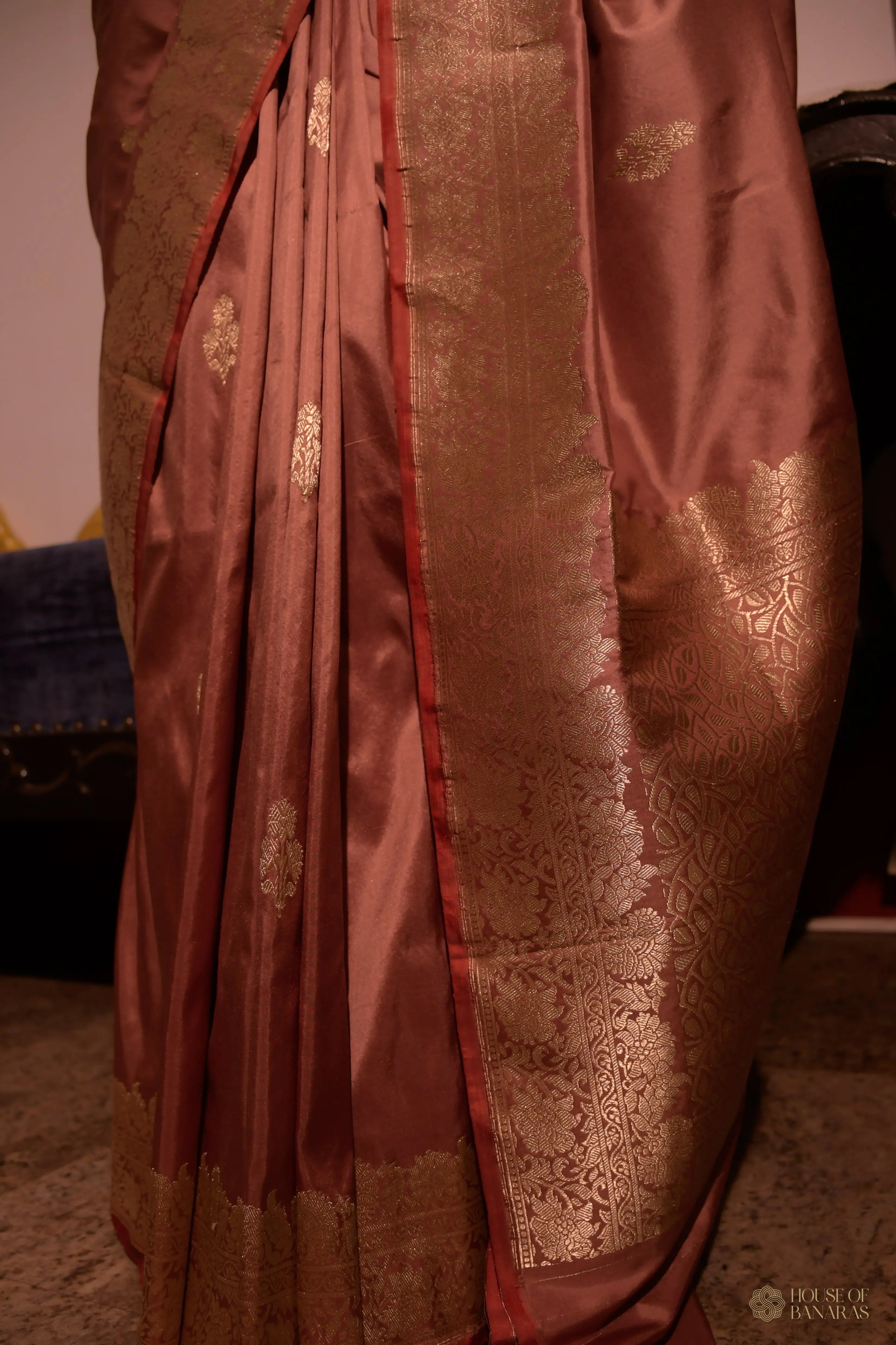 Aarohi - The Rose ColorRhapsody House Of Banaras