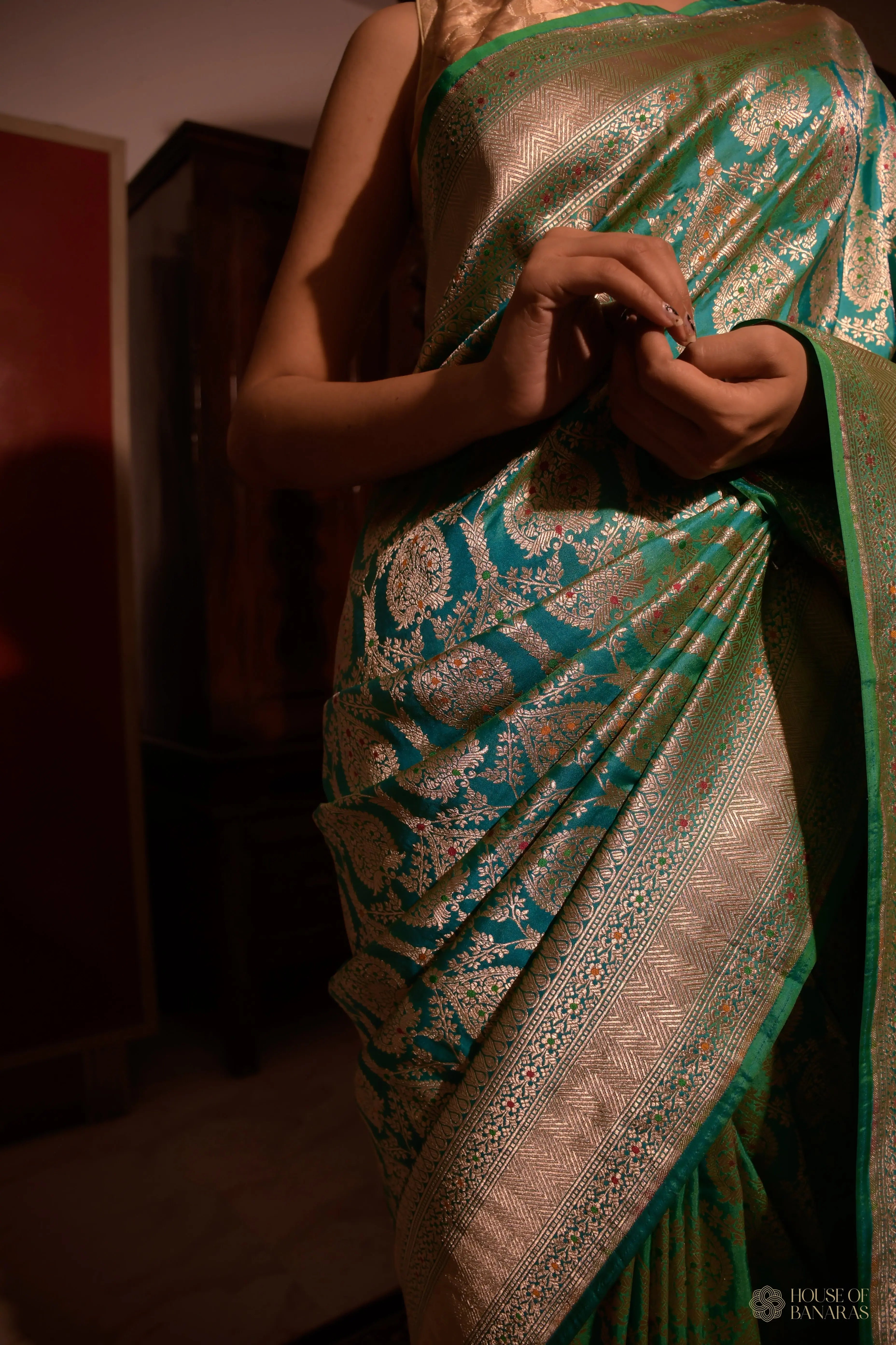 Nayira - The Emerald Symphony House Of Banaras