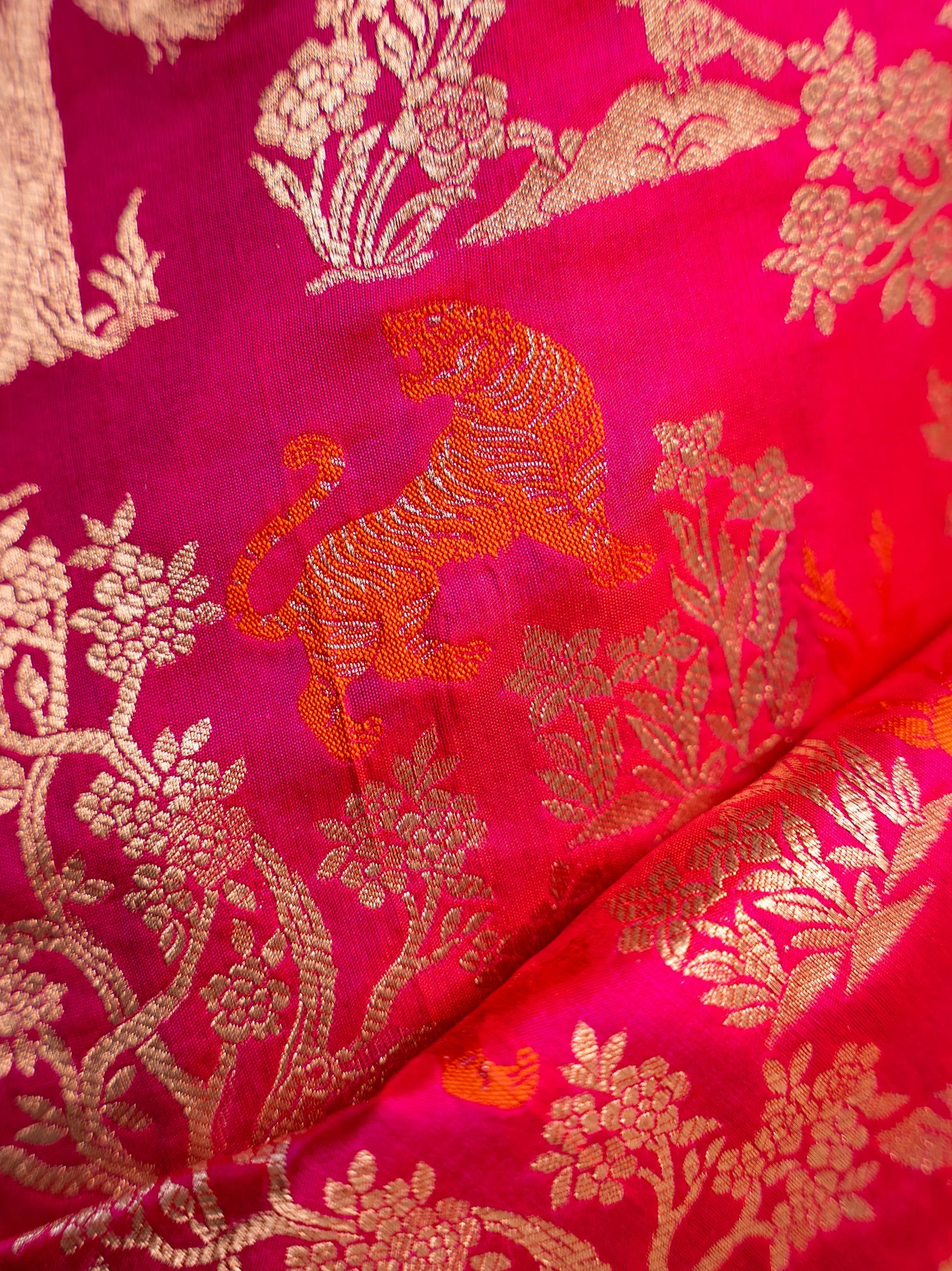 Ranga Sundari – The Splendor of Banaras House Of Banaras