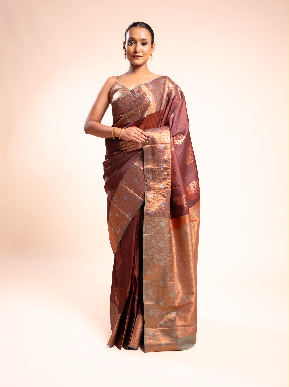 Chitrarekha - The Tussar Tapestry
